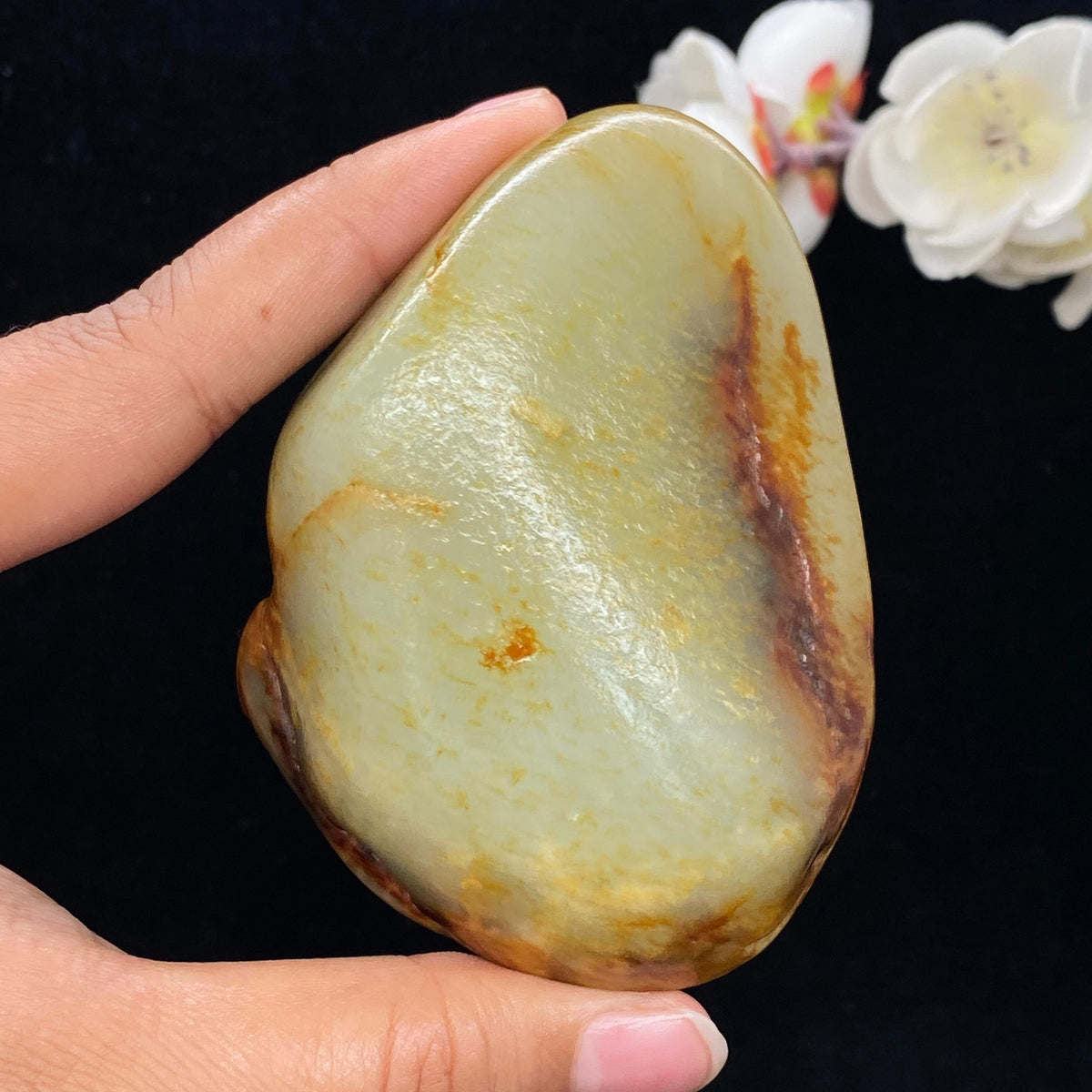 和田玉洒红皮籽料手把件（194.2g）