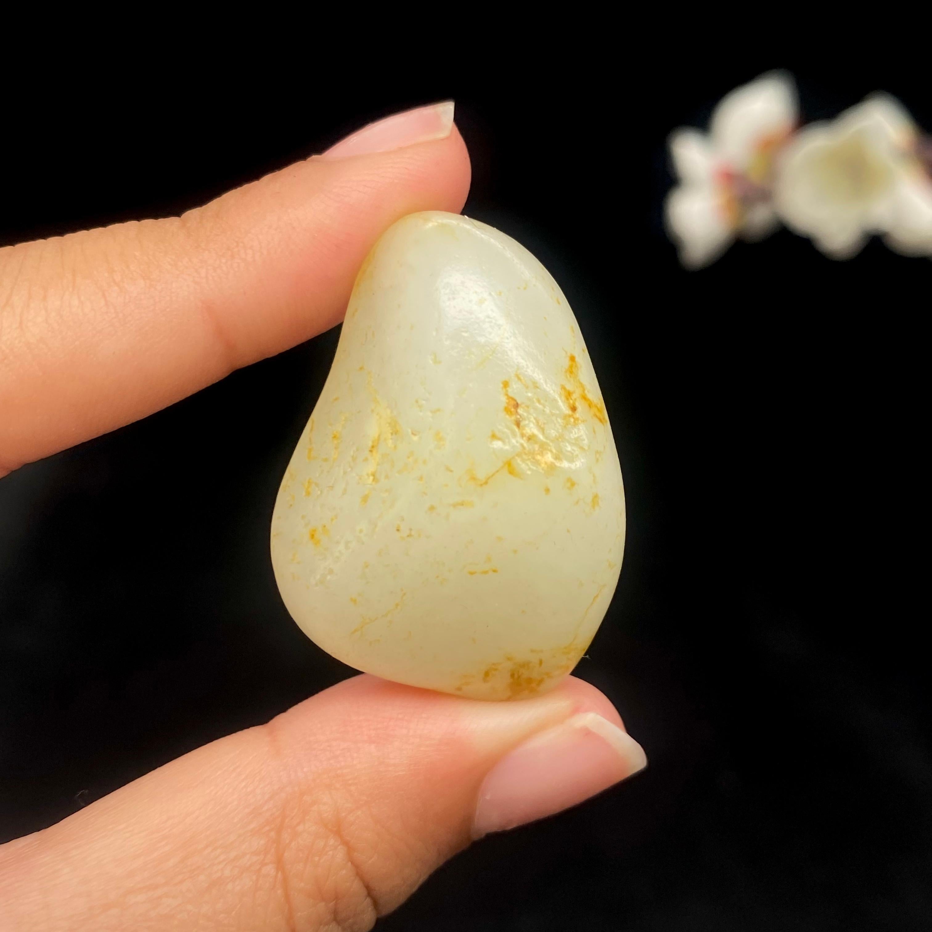 和田玉洒金皮籽料挂件（21.3g）