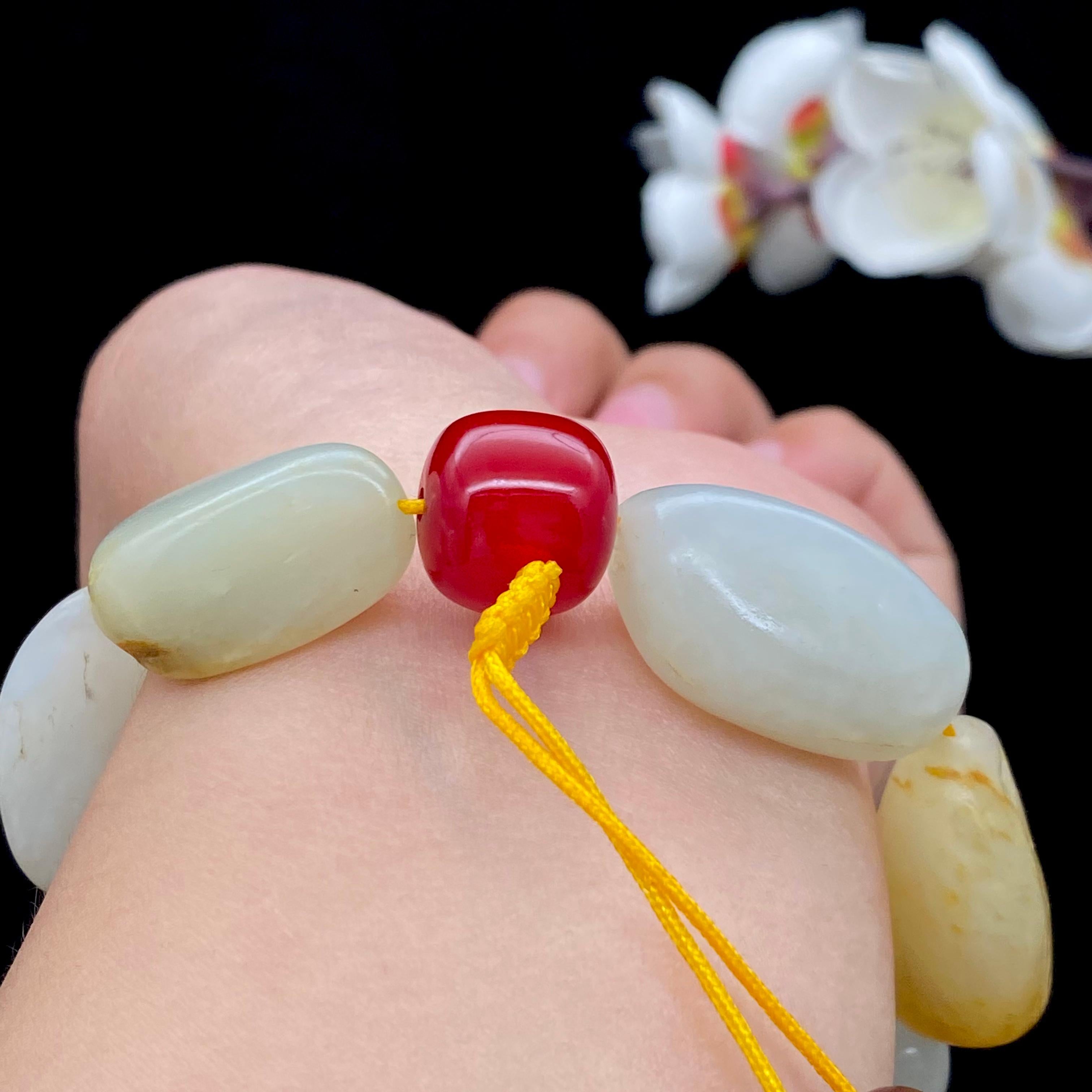 和田玉洒金皮【精品手串】（66.6g） – 厚德载玉