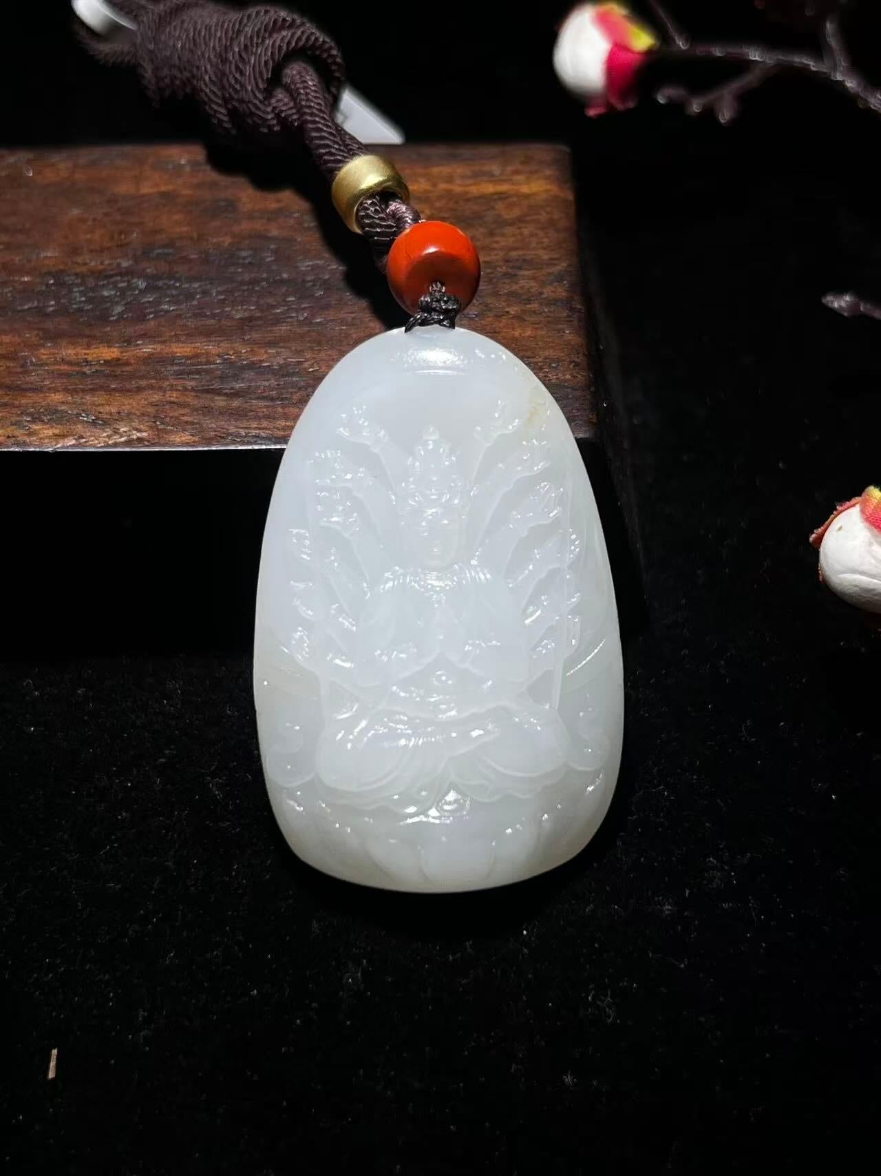和田籽玉观音（48.7g）