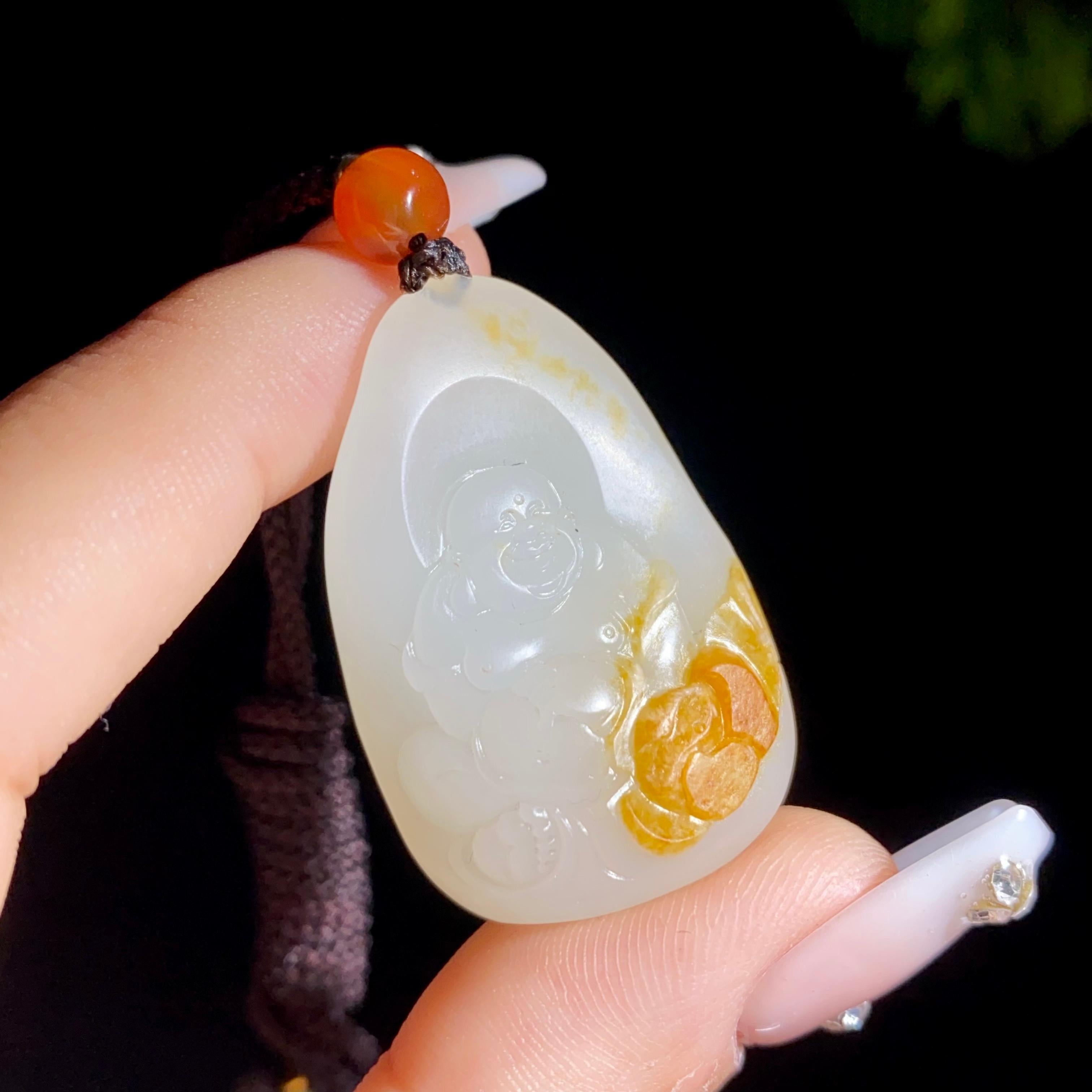 和田玉籽料佛公（16.2g）