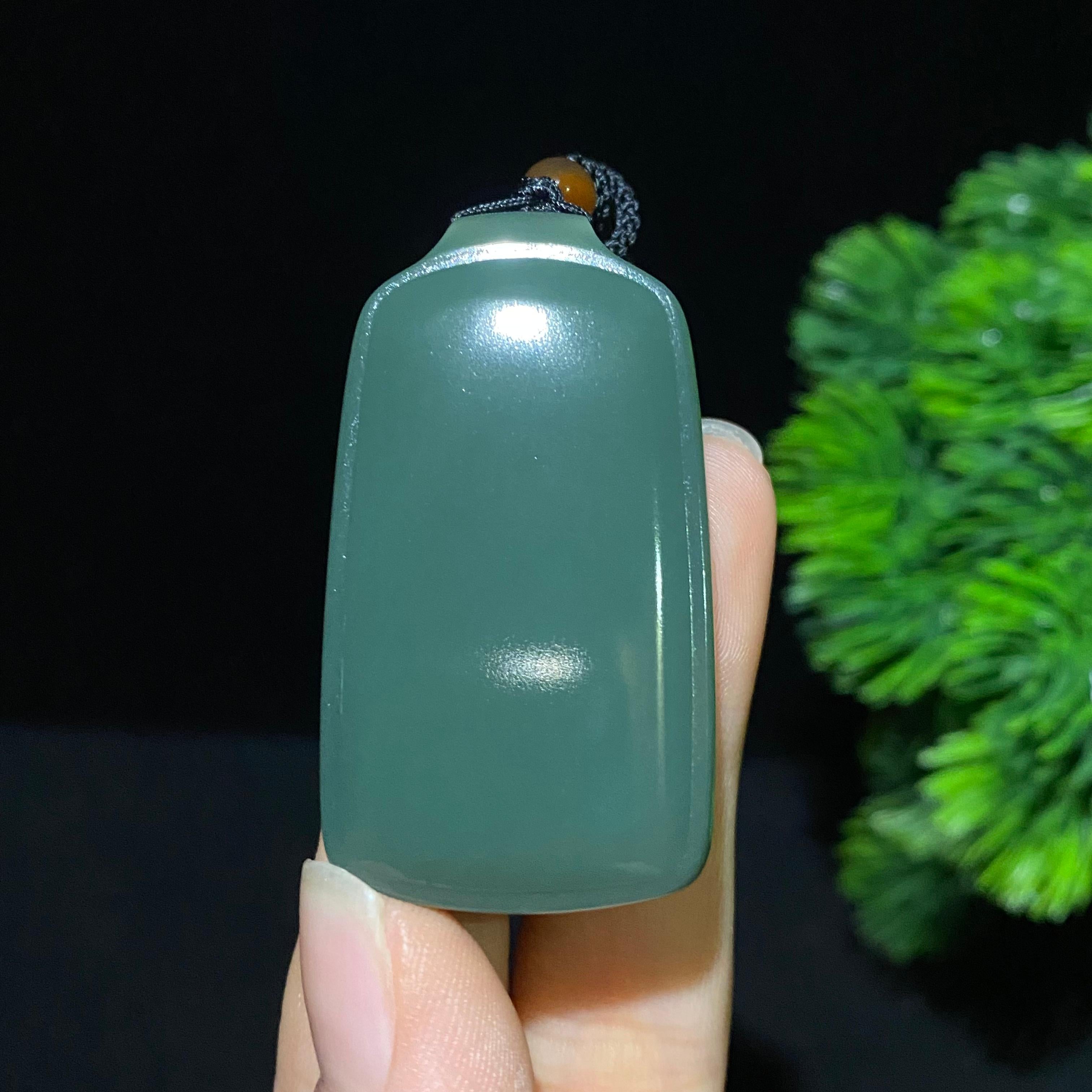 和田玉沙枣青平安无事牌挂件（38.0g）