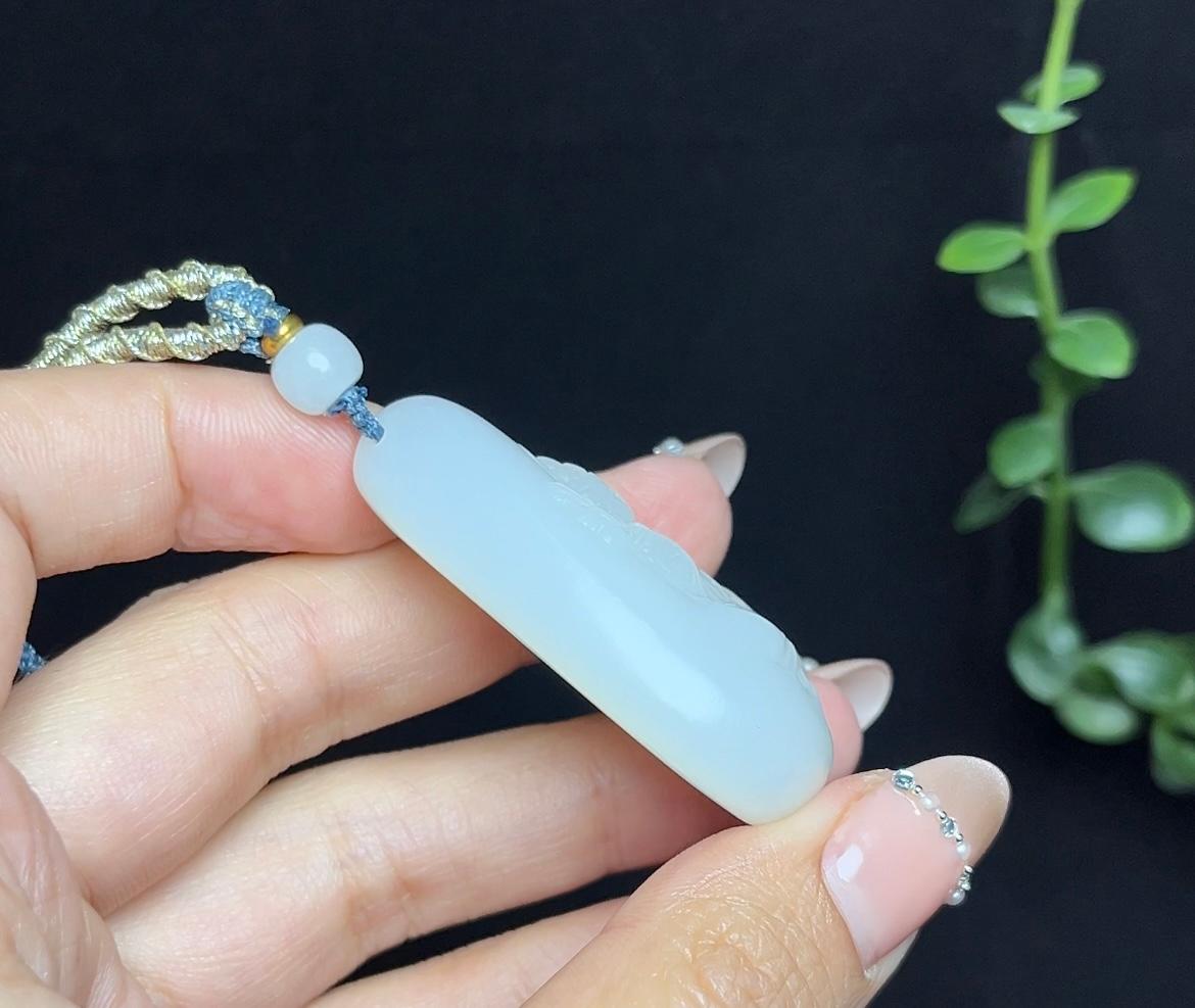 和田玉羊脂白玉大势至菩萨（32.0g）