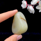 和田玉洒金皮籽料手把件（75g）