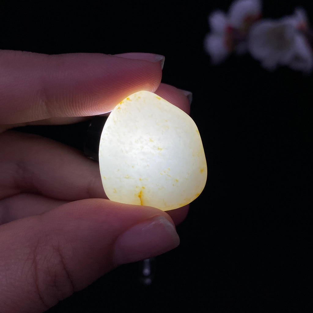 和田玉洒金皮籽料吊坠籽（8.9g）