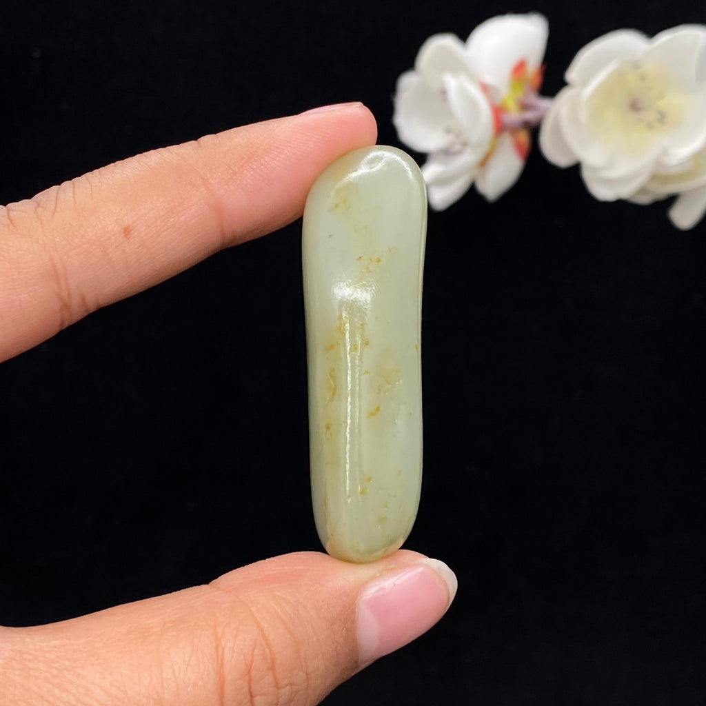 和田玉青白玉带洒金皮籽料（36.1g）