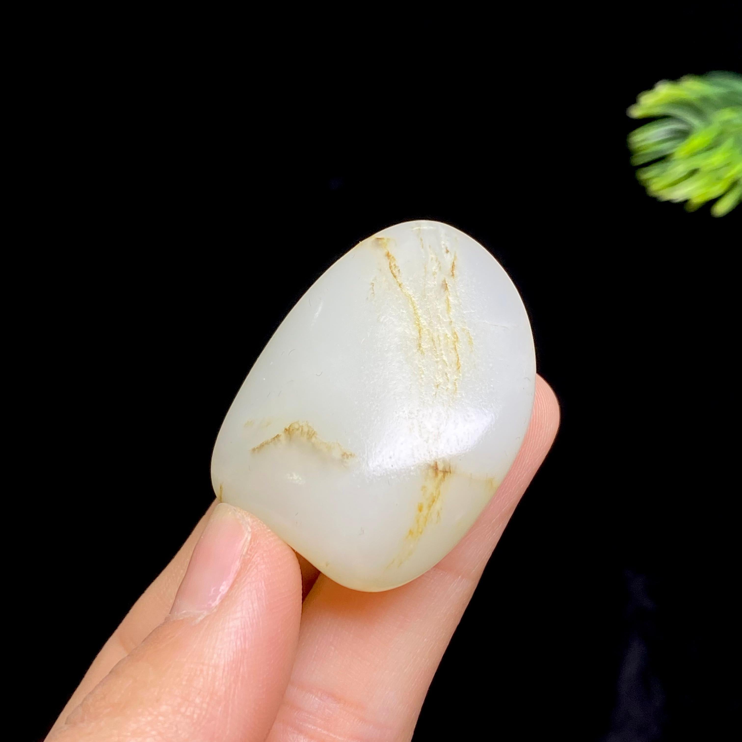 和田玉秋梨皮籽料（31.9g）