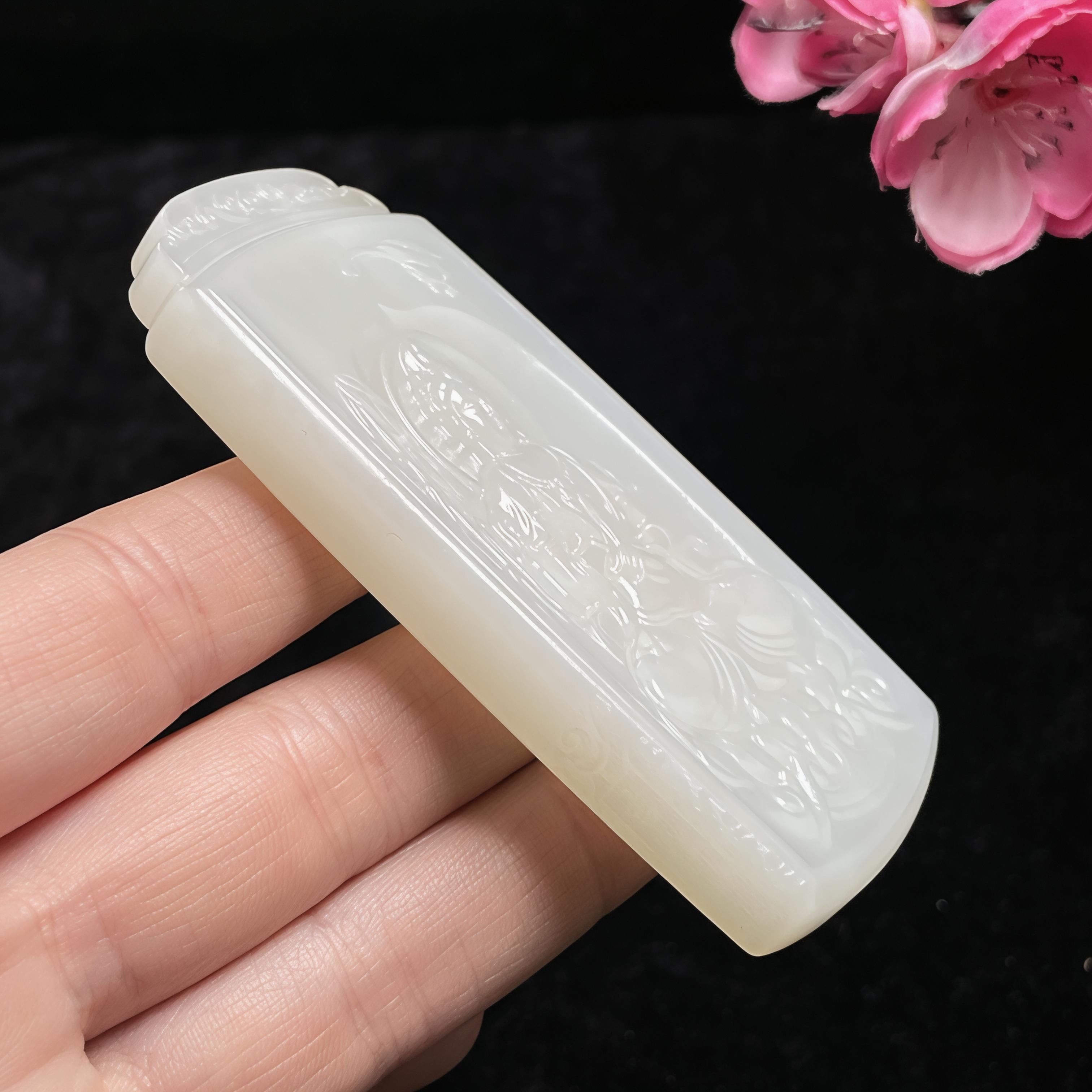 和田玉白玉观音牌子（86.9g）