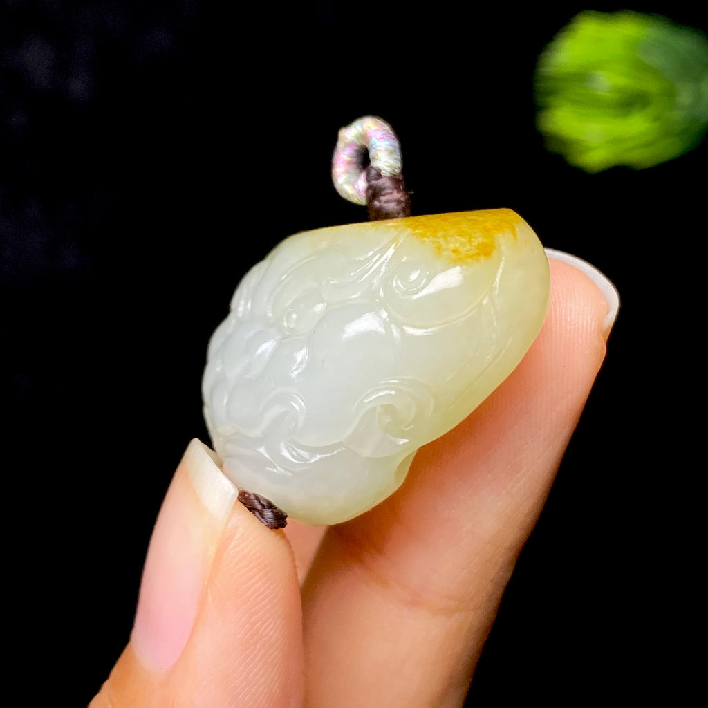 和田玉籽料兽面守护挂件（16.9g）