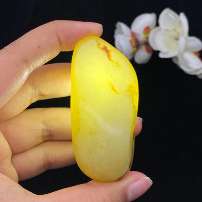 和田玉洒金皮籽料原石（79.5g）