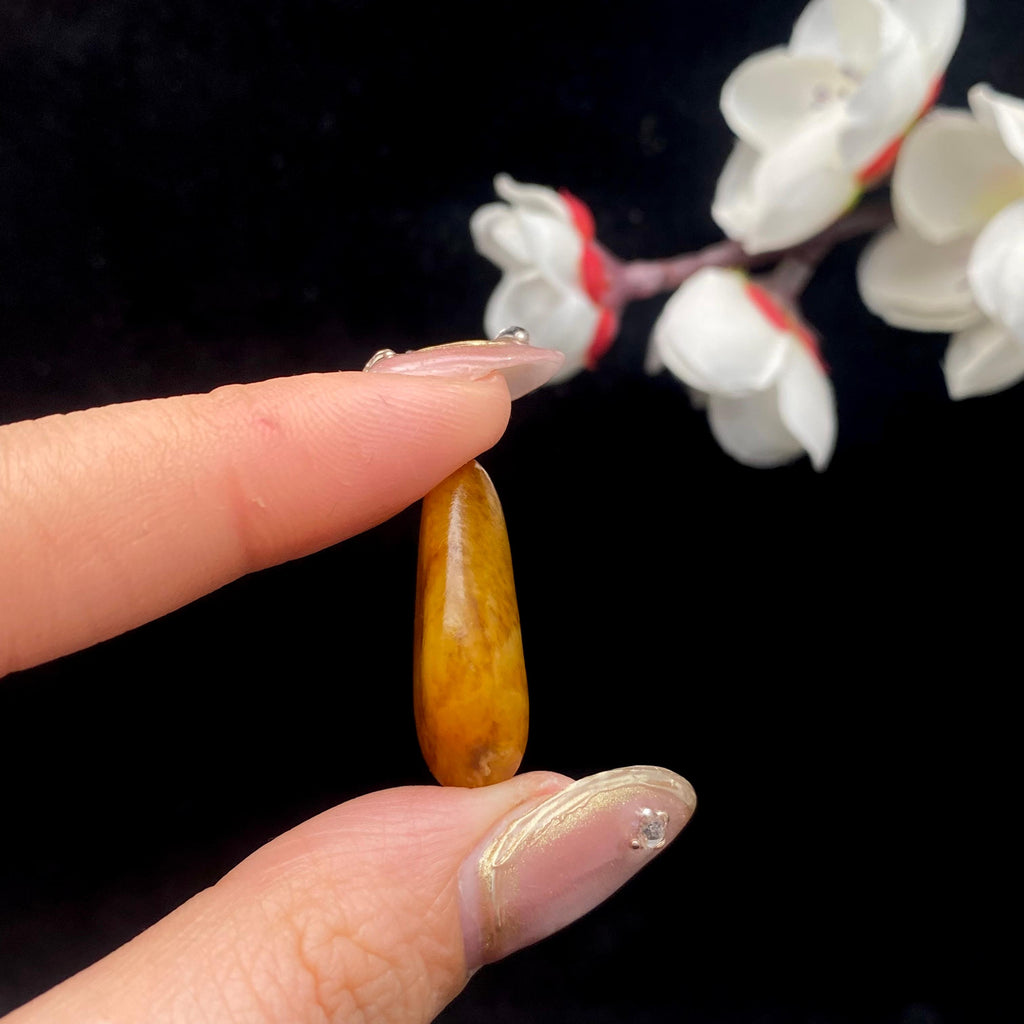 和田玉黄沁皮籽料原石（4.8g）