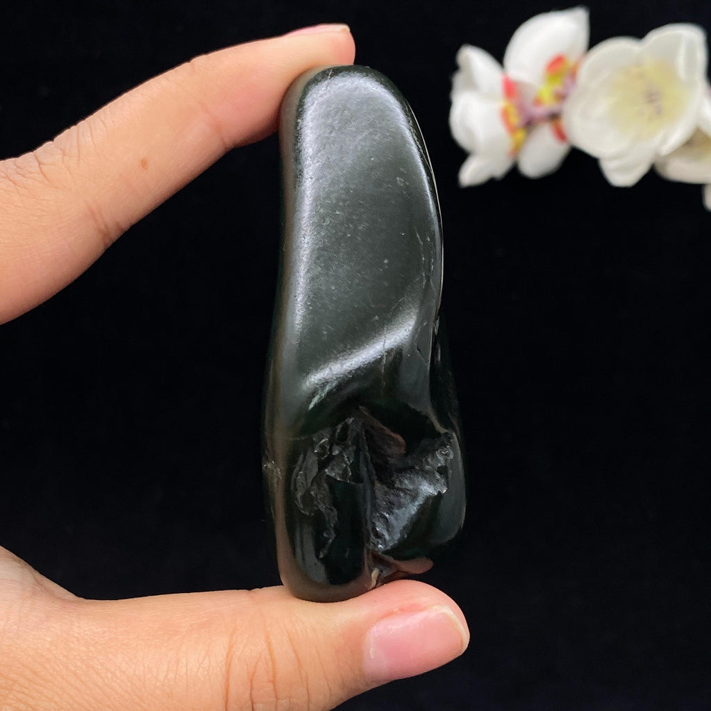 和田玉青玉籽料（121.6g）