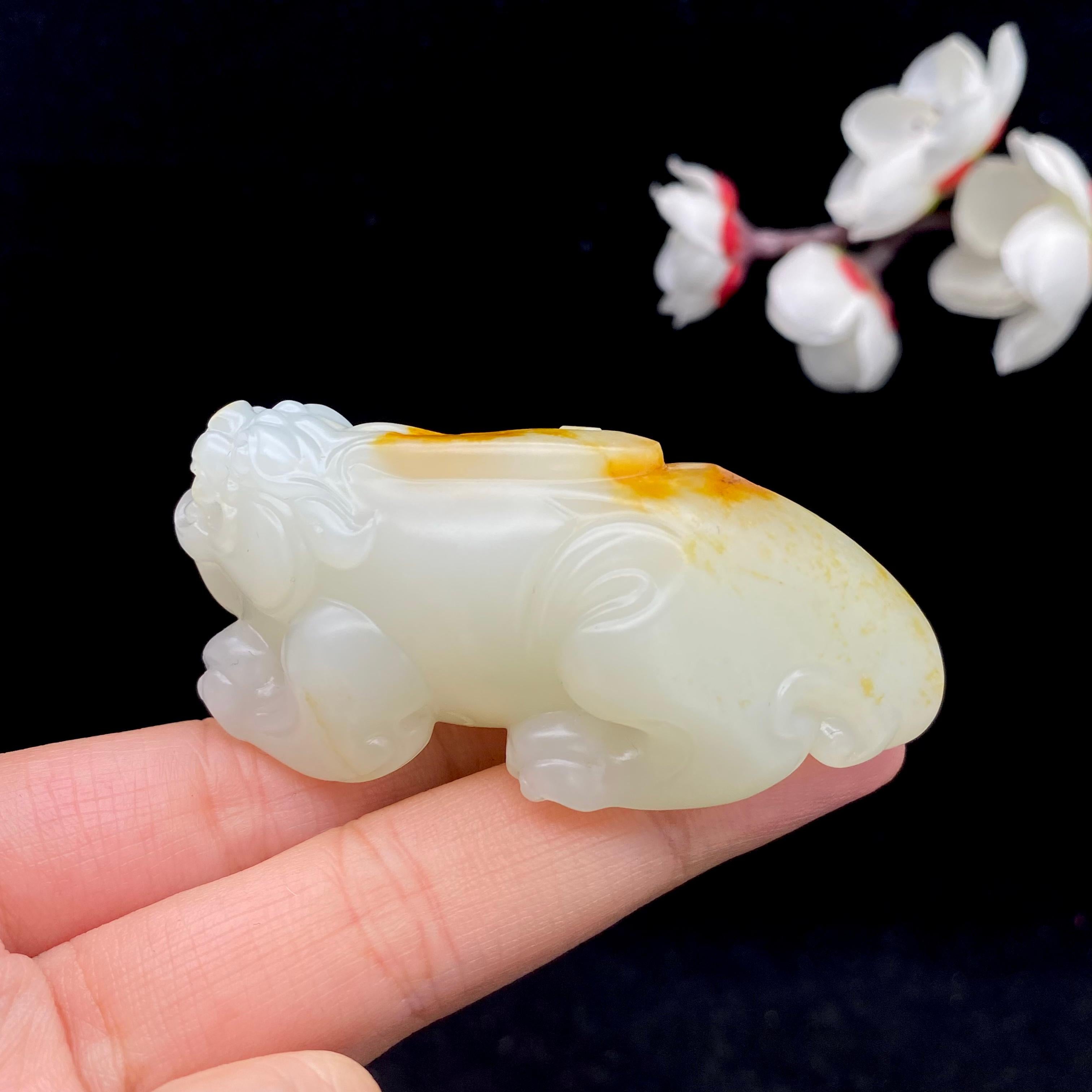 和田玉籽料貔貅【招财进宝】（76.6g） – 厚德载玉