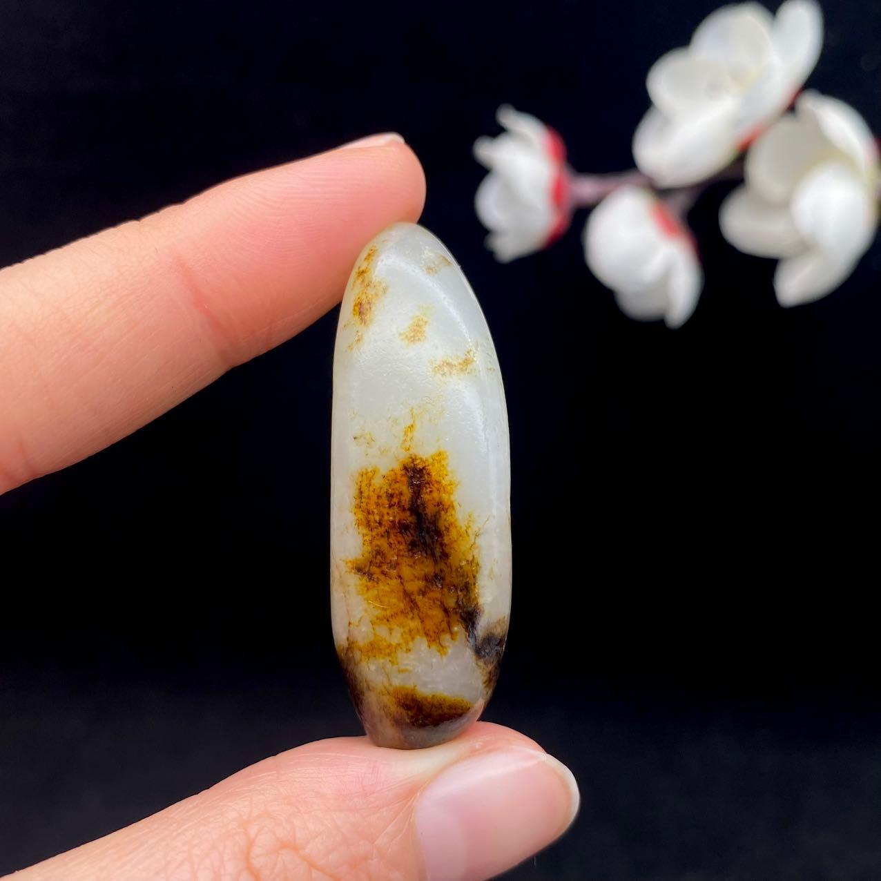 和田玉秋梨皮籽料（18.4g）