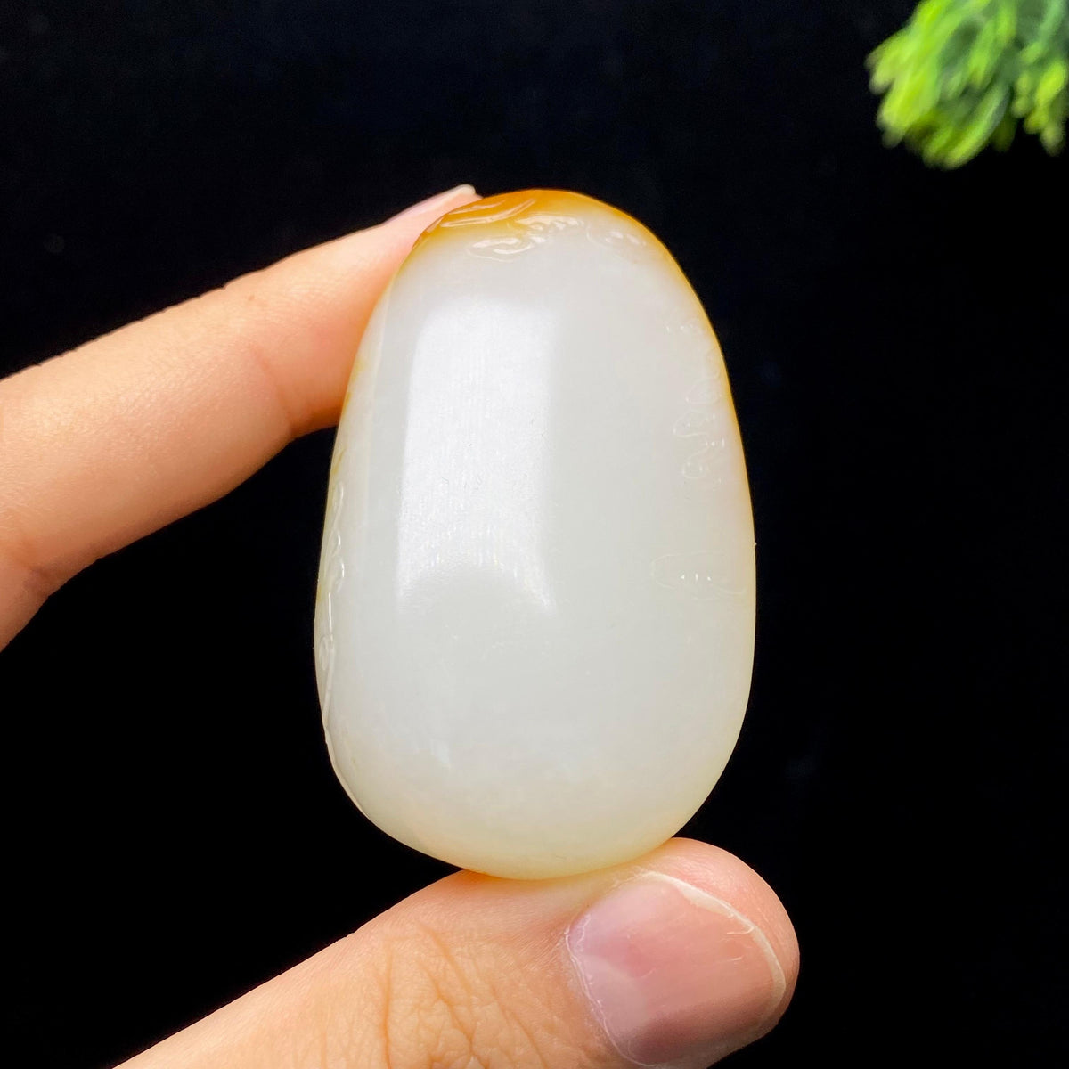 和田玉籽料佛公（44.3g）