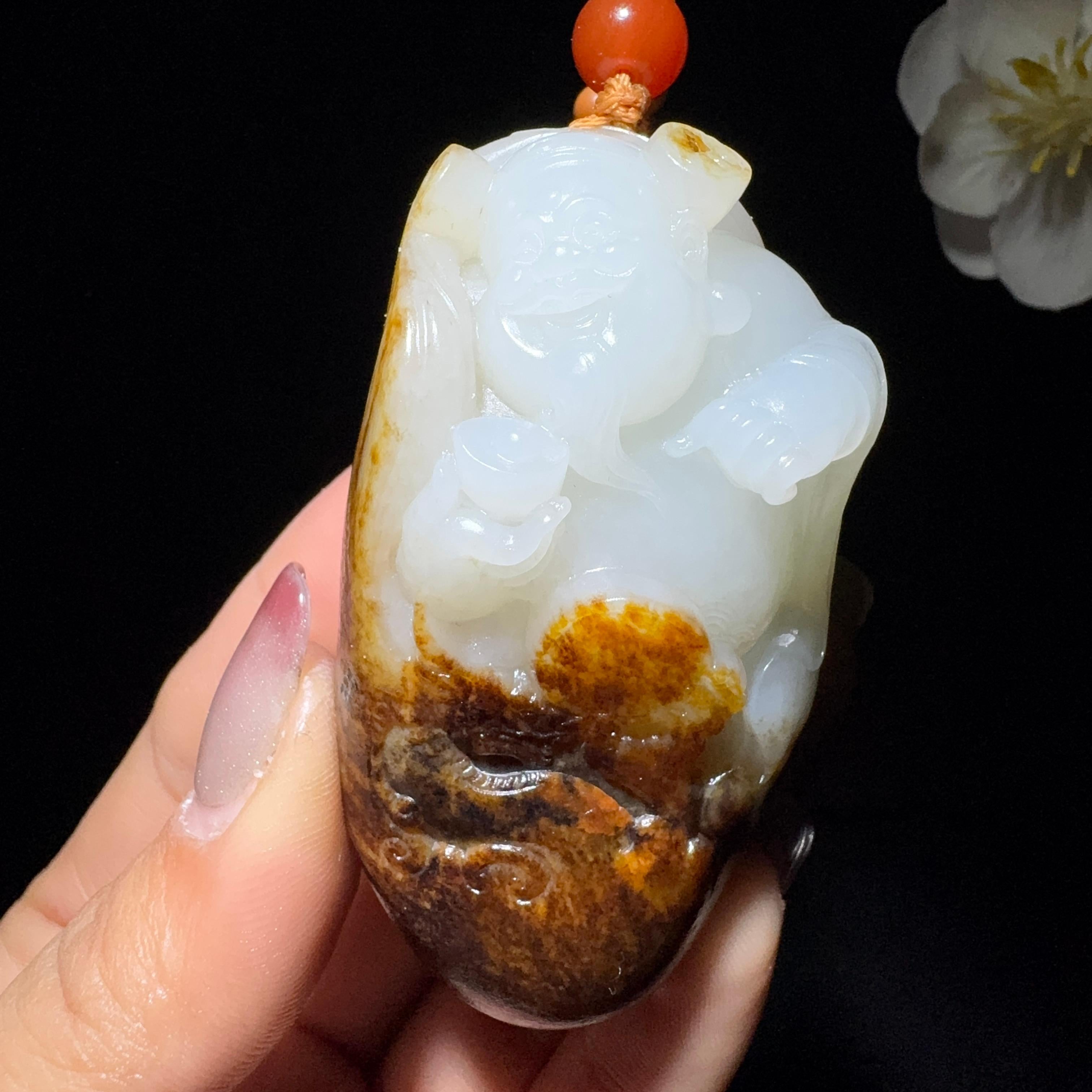 和田玉籽料手把件财神（105.5g）