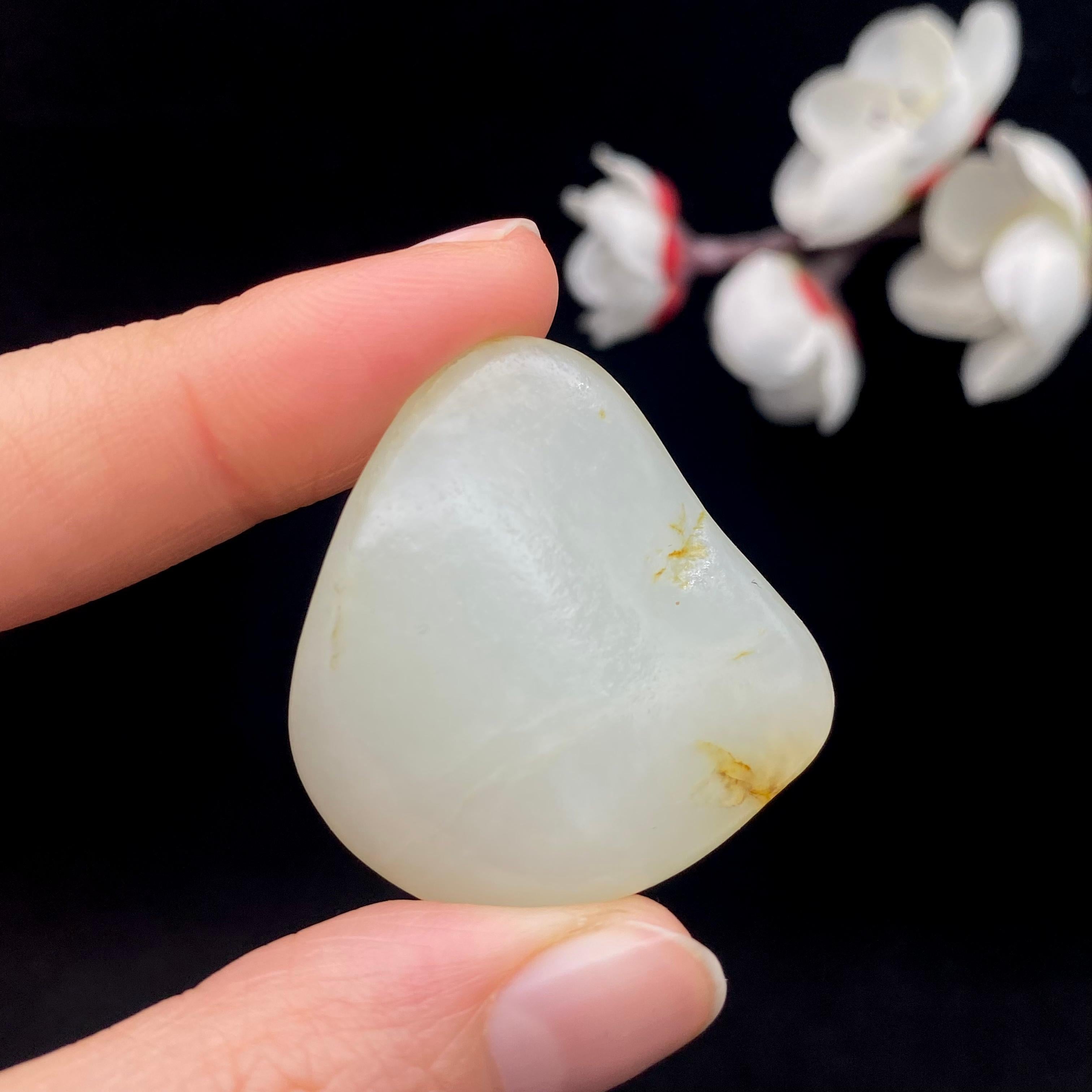 和田玉洒金皮籽料挂件（20.2g）