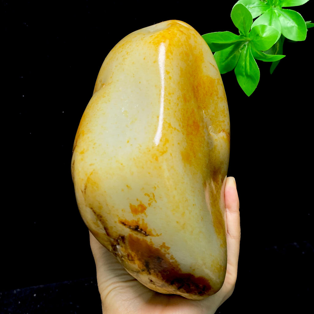 和田玉红皮白肉籽料摆件（2054.7g）