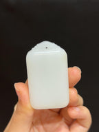 和田玉且末料羊脂玉平安无事牌（40.2g）