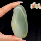 和田玉青白玉带翠籽料手把件（159.2g）