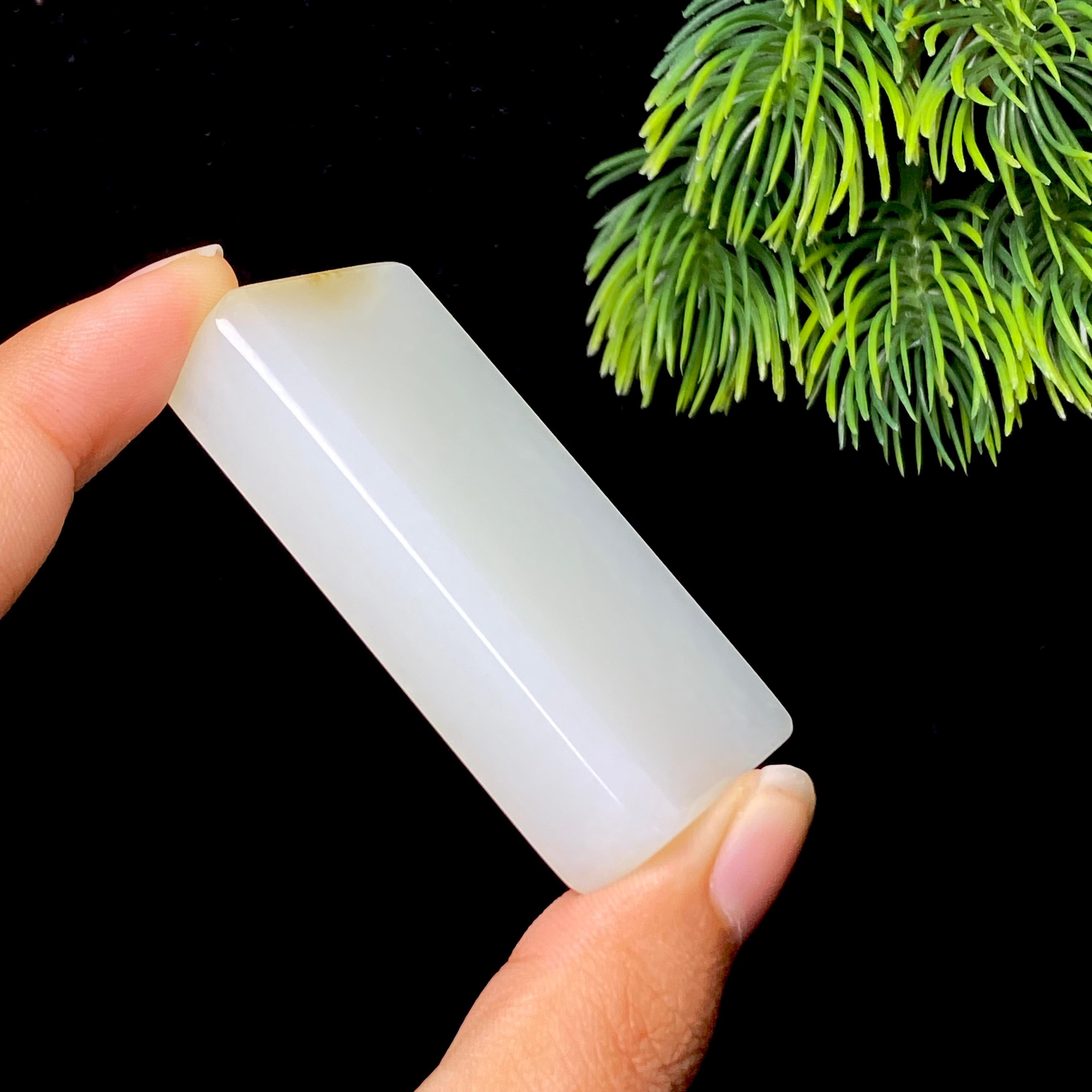 和田玉糖白无事牌（60.3g）