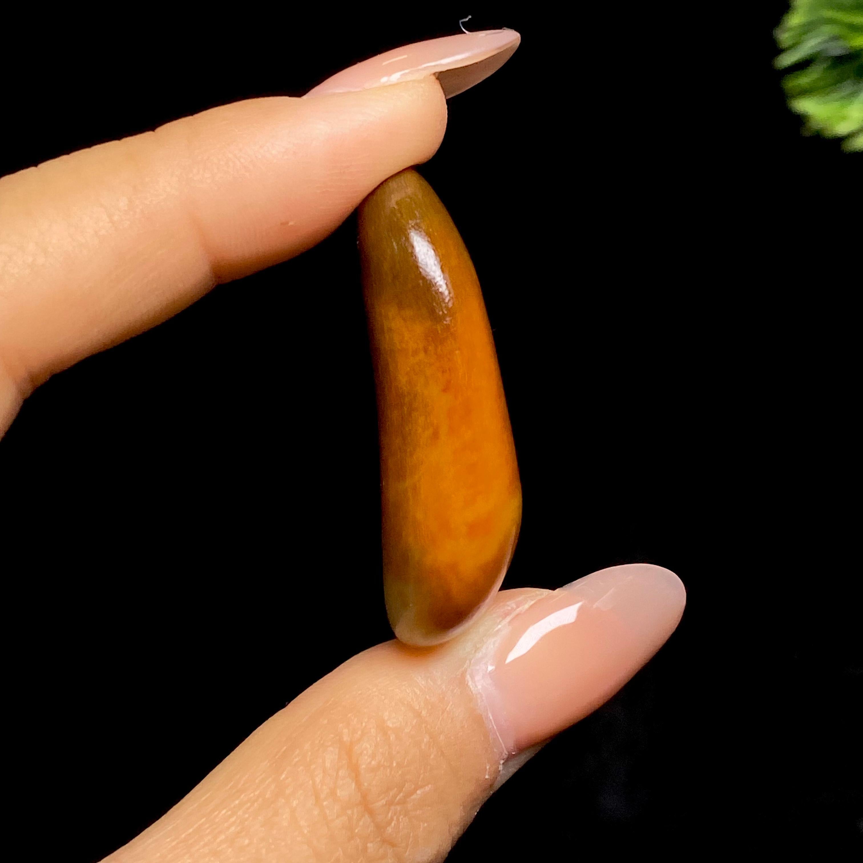 和田玉黄皮籽料（19.39g）