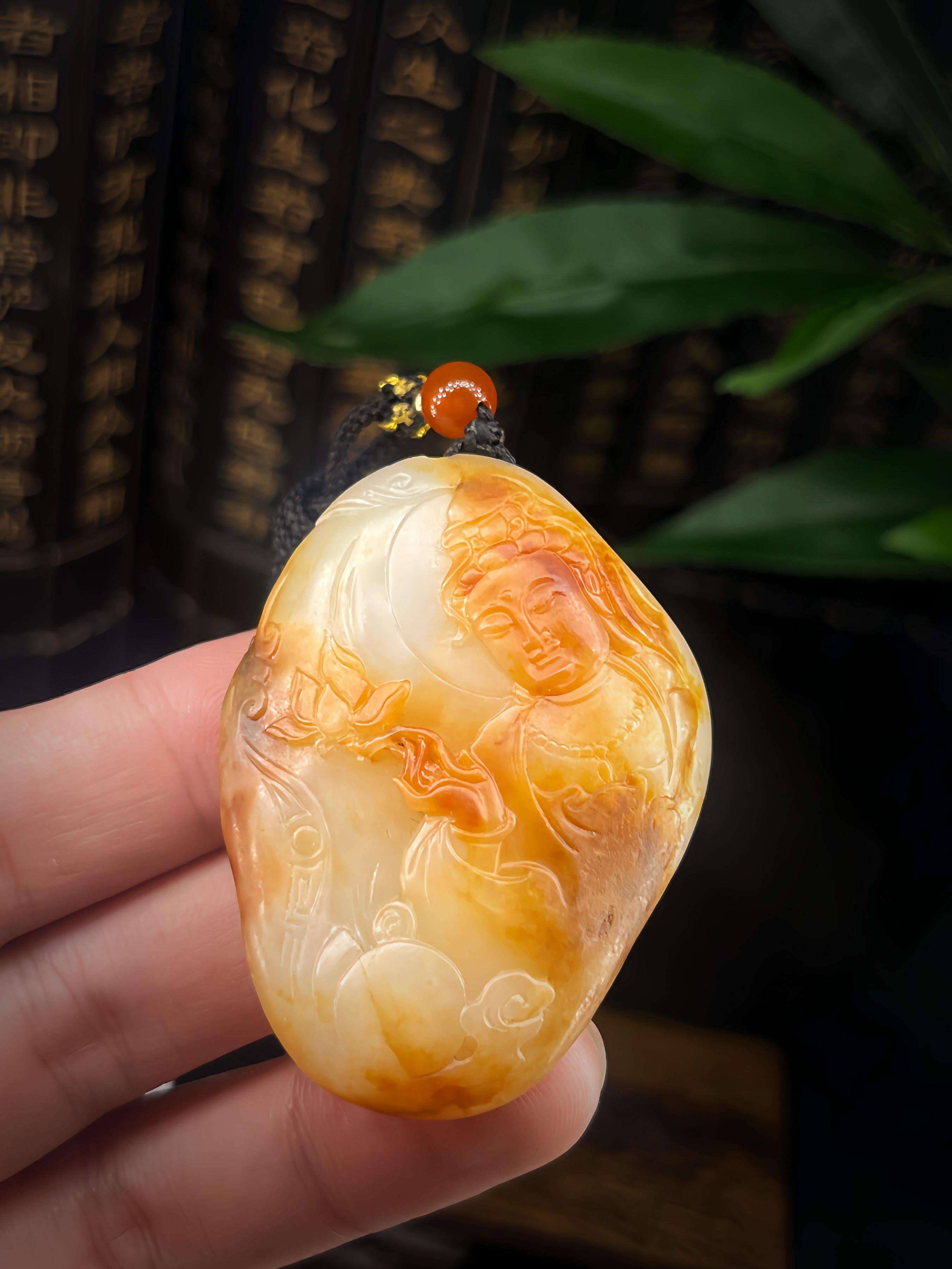 和田玉籽料观音（53.0g）