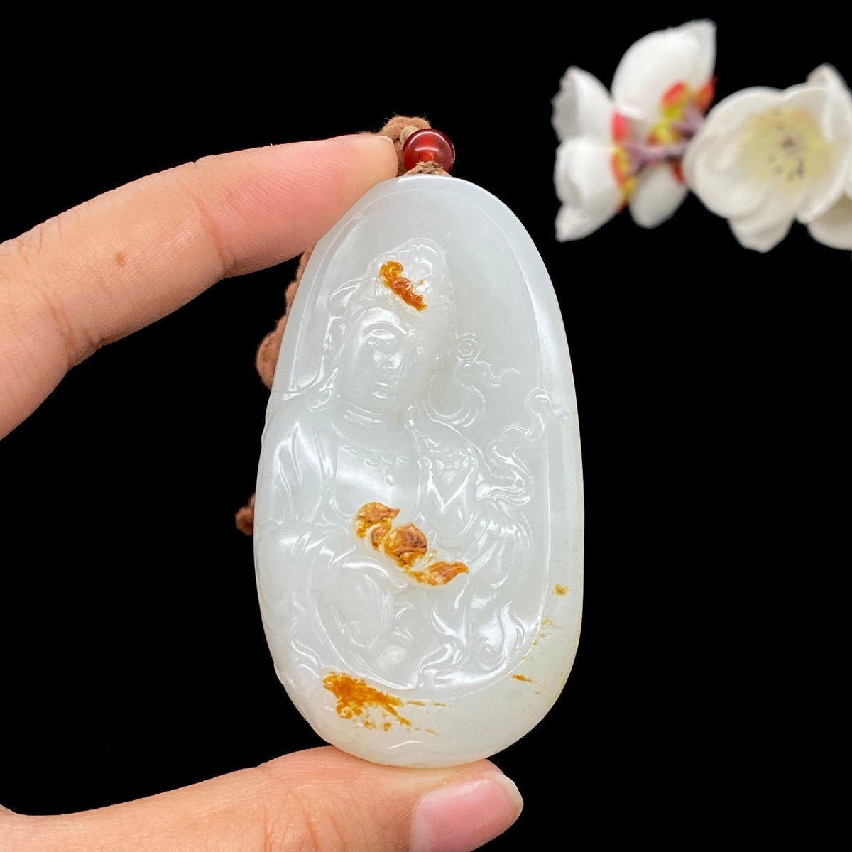 和田玉白玉籽料【观音】大挂件（66g）