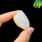 和田玉籽料封侯拜相挂件（17.5g）