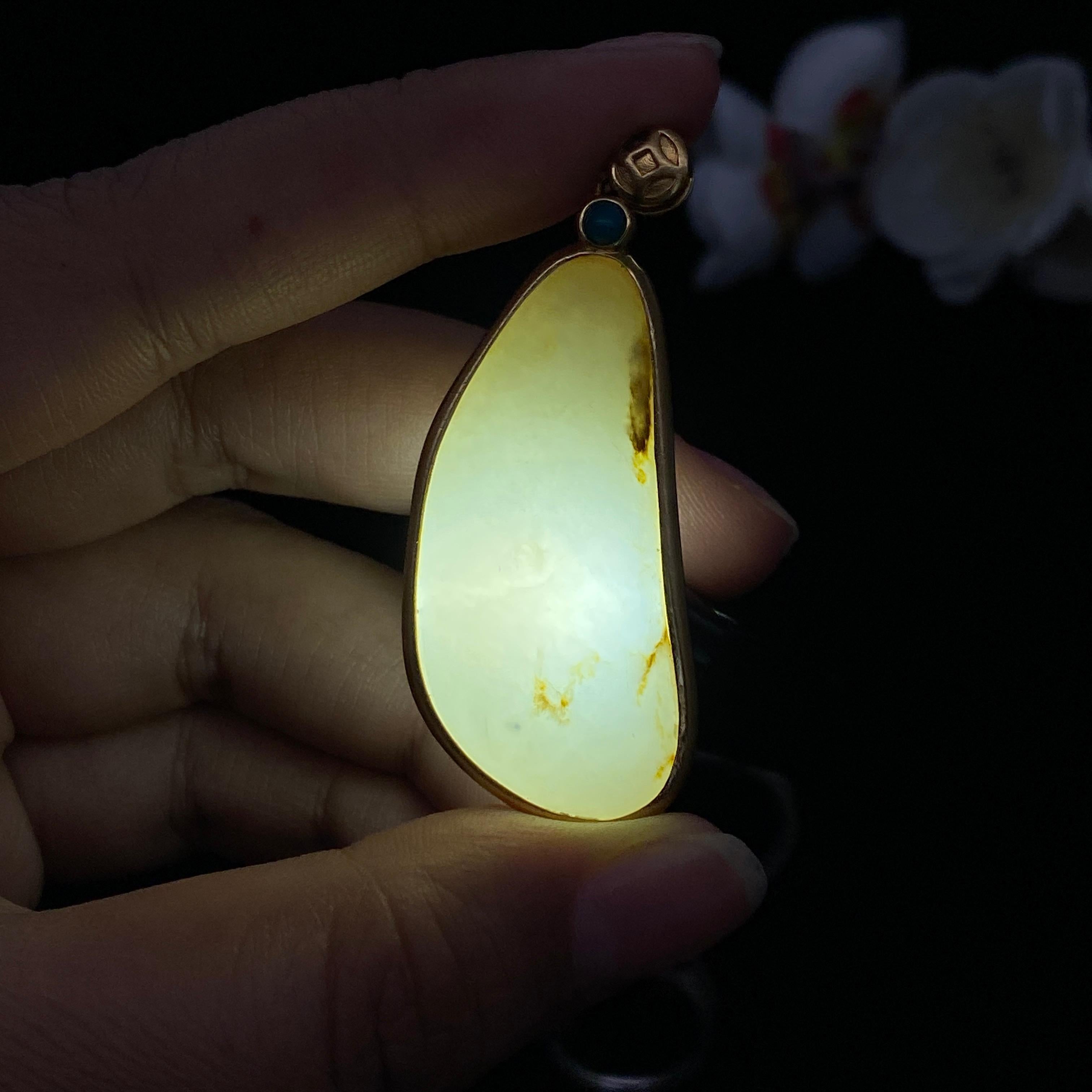和田玉白玉籽料包金挂件（14.2g）