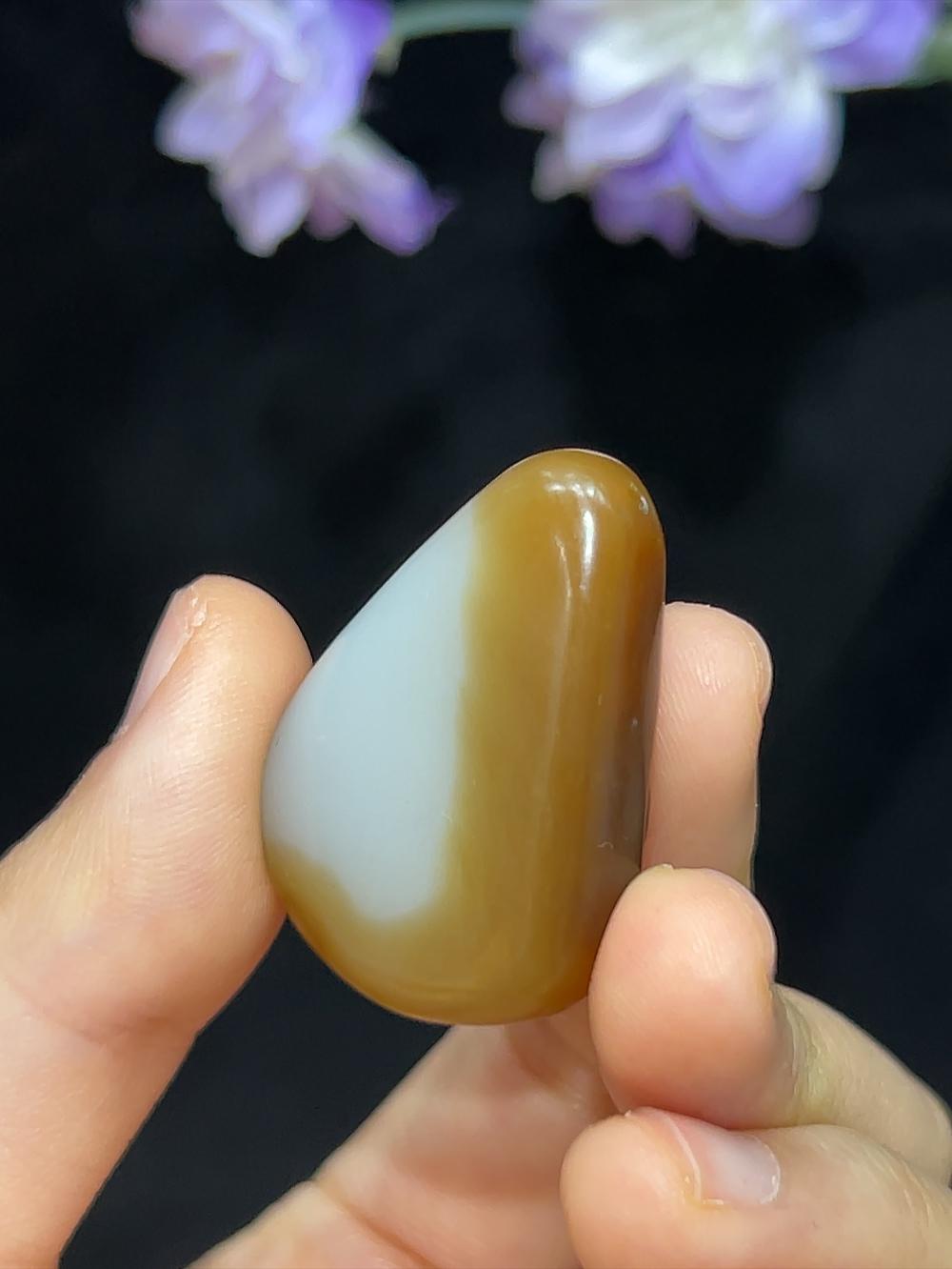 和田玉新疆且末料糖羊脂玉弥勒笑佛（15.5g）
