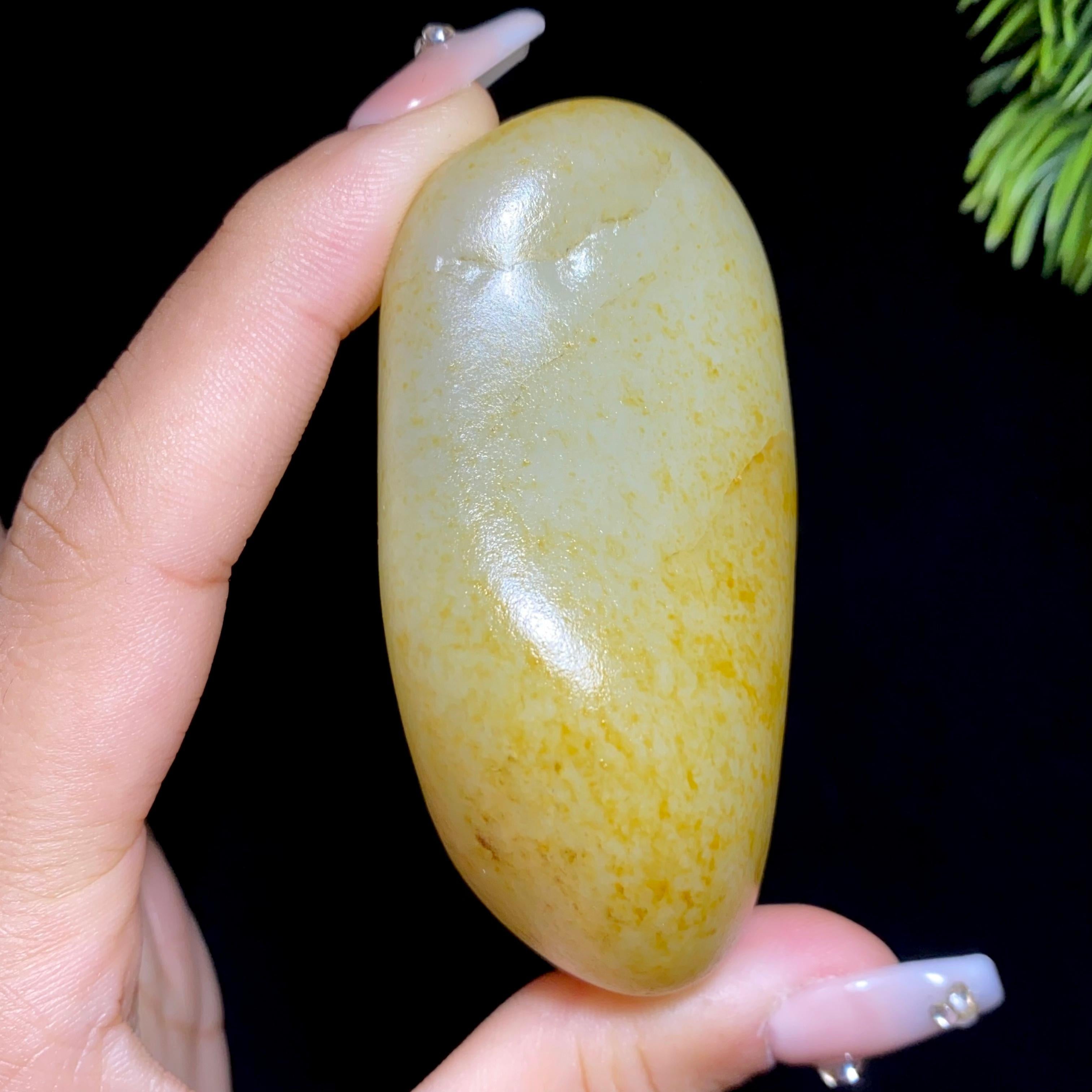 和田玉洒金皮白肉籽料原石（163.2g）