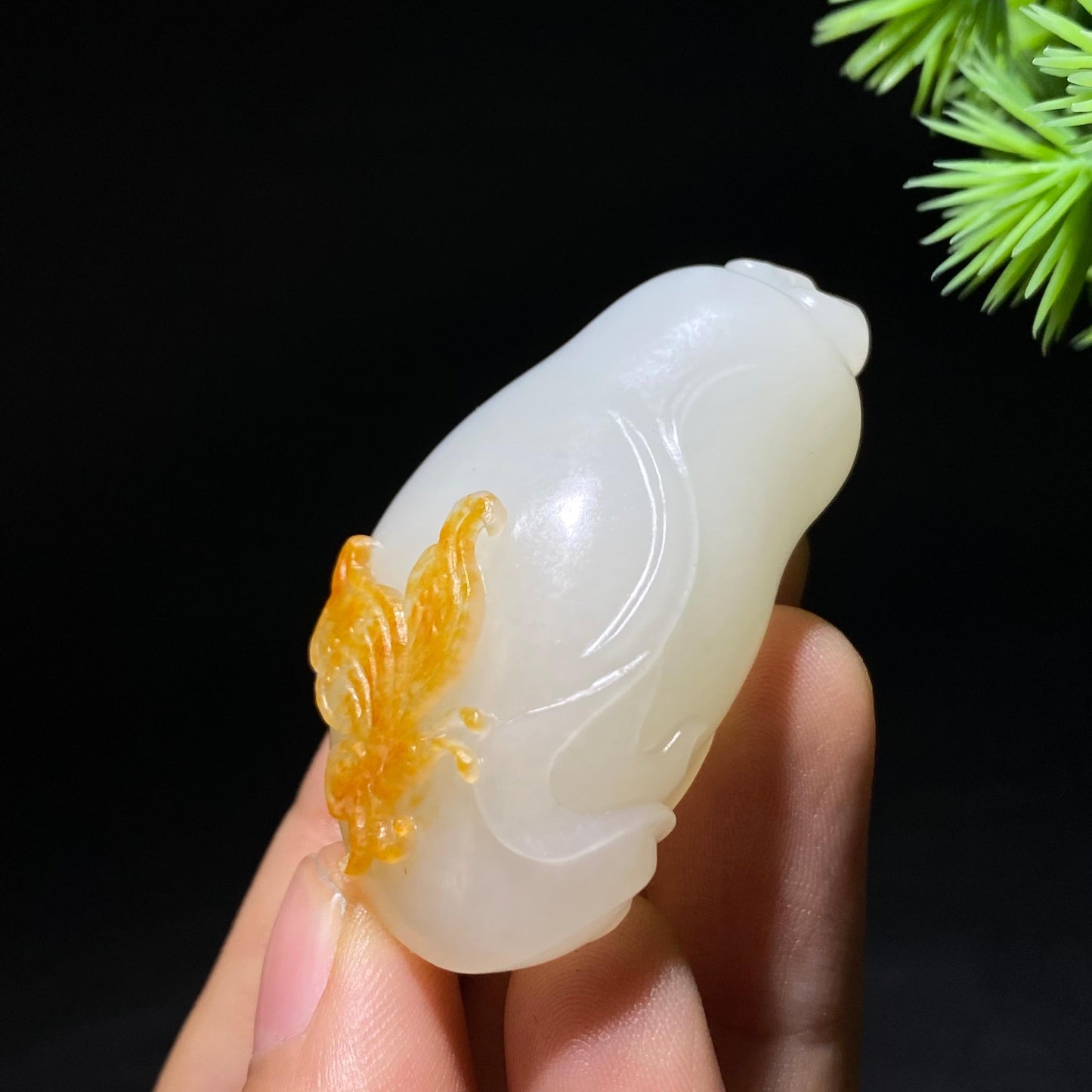 和田玉籽料蝶恋花挂件（35.0g）