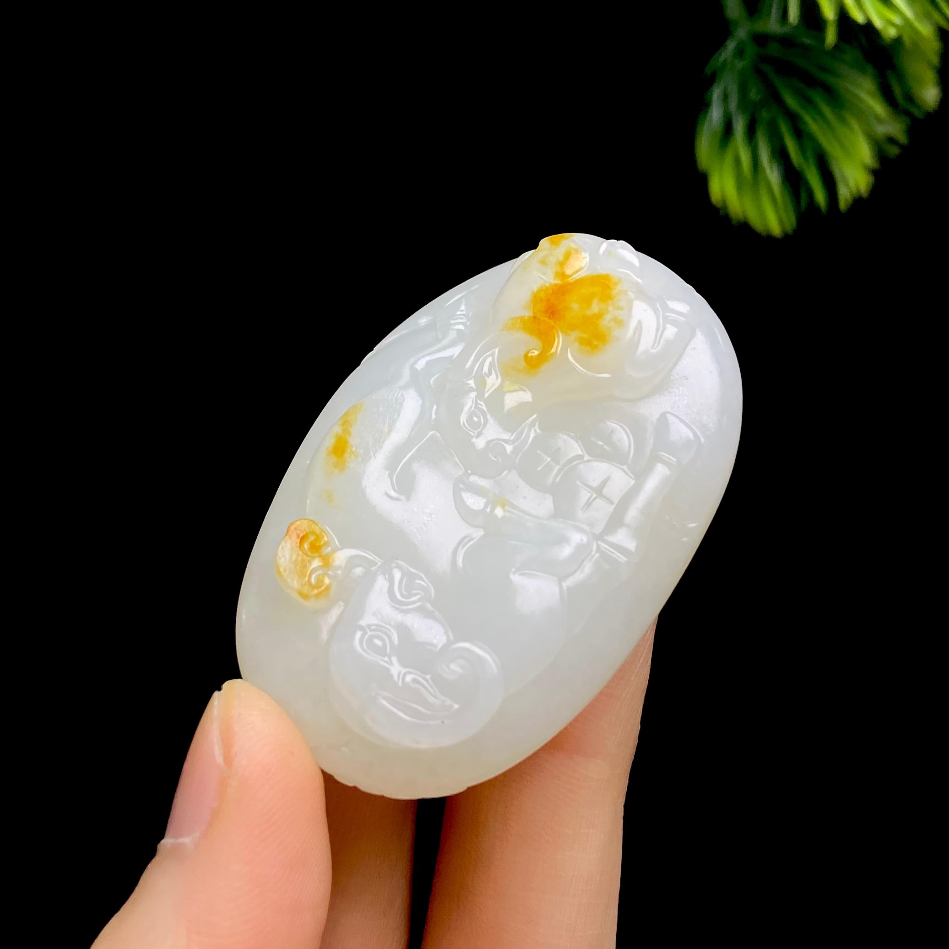 和田玉籽料洋洋如意（41.4g）