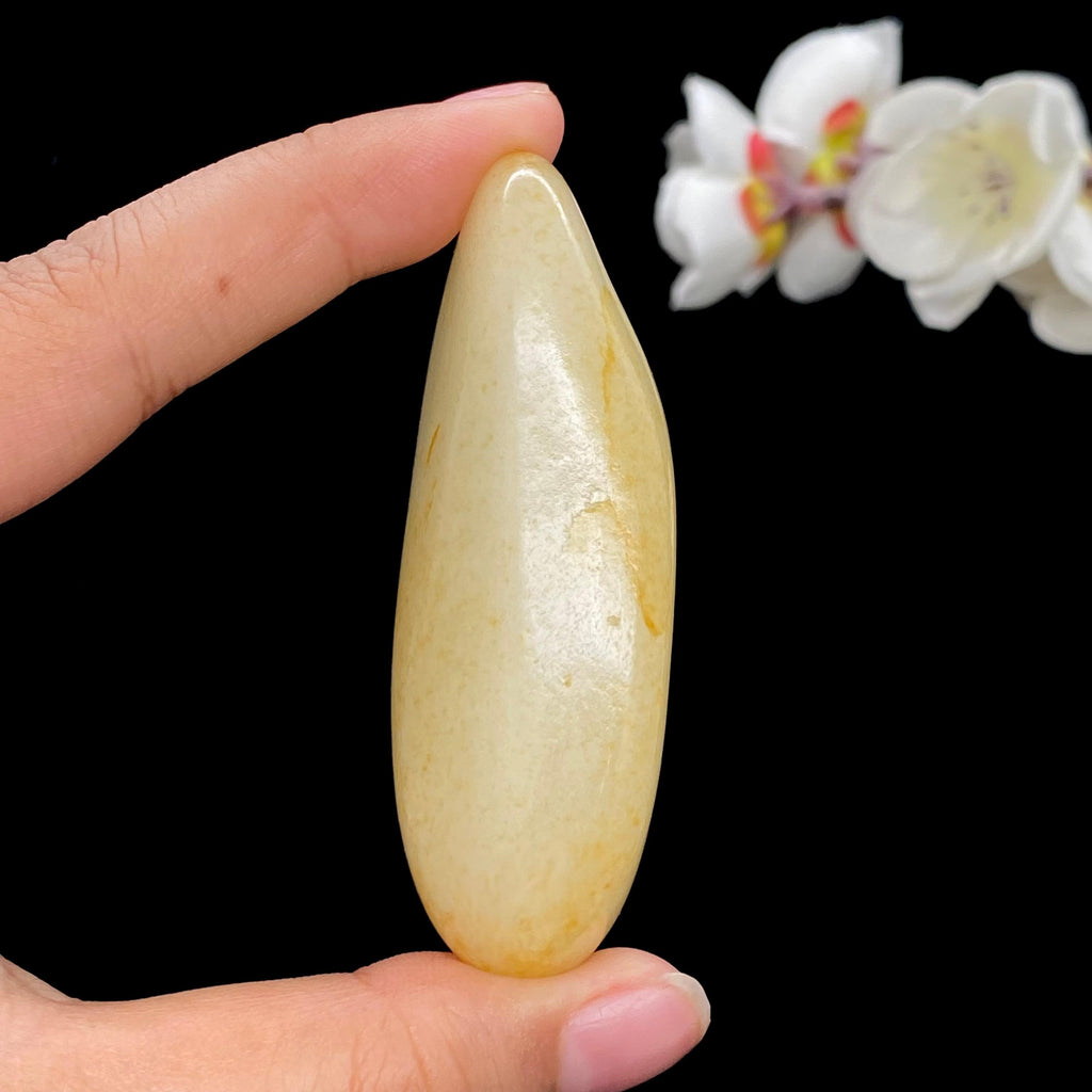 和田玉聚黄皮籽料手把件（82.3g）