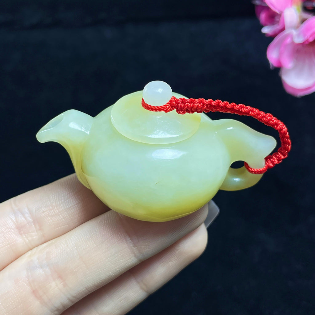 和田且末料糖白把把壶小手把件（50.2g）