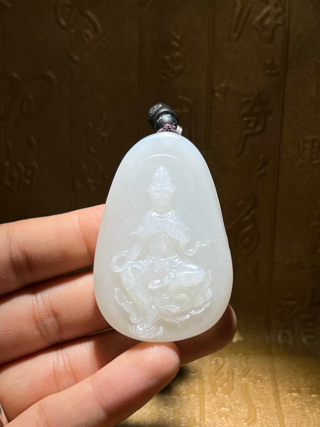 和田玉籽料观音（38.9g）