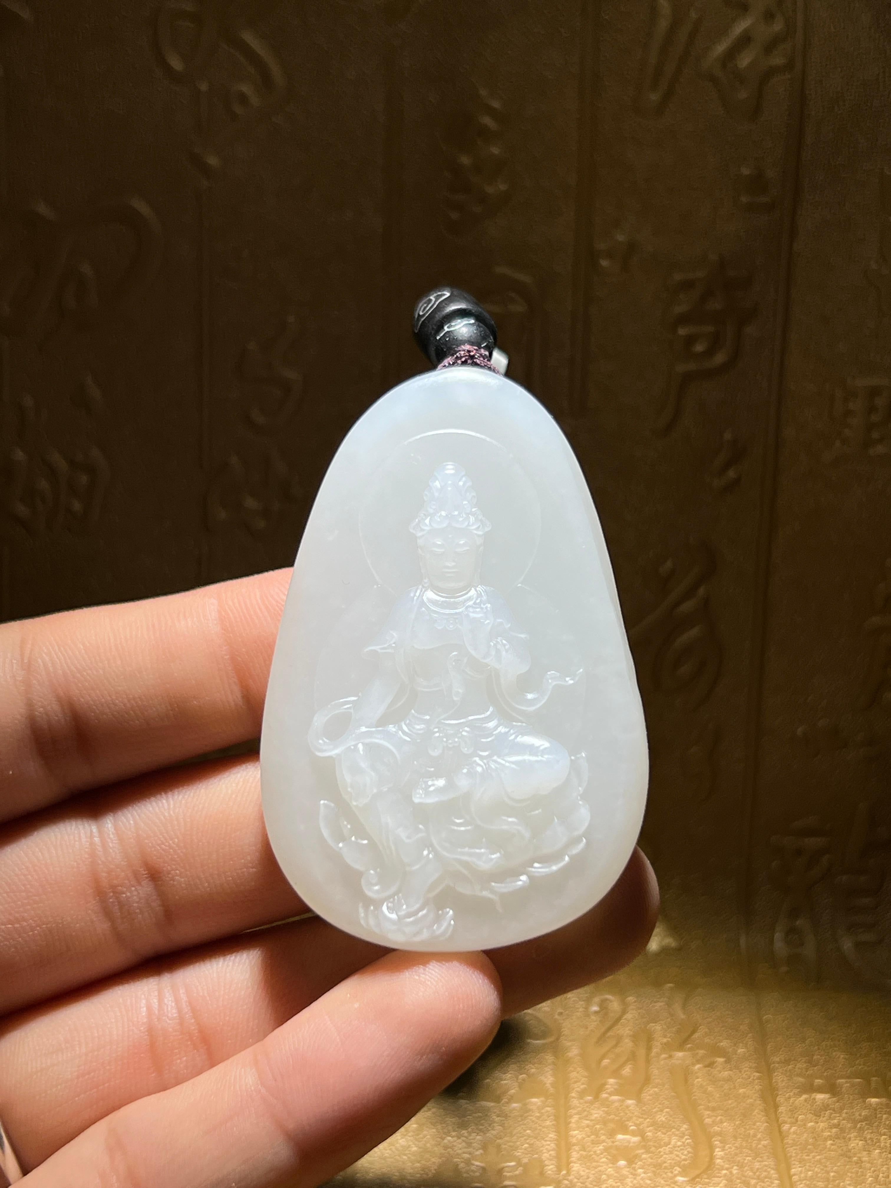 和田玉籽料观音（38.9g）