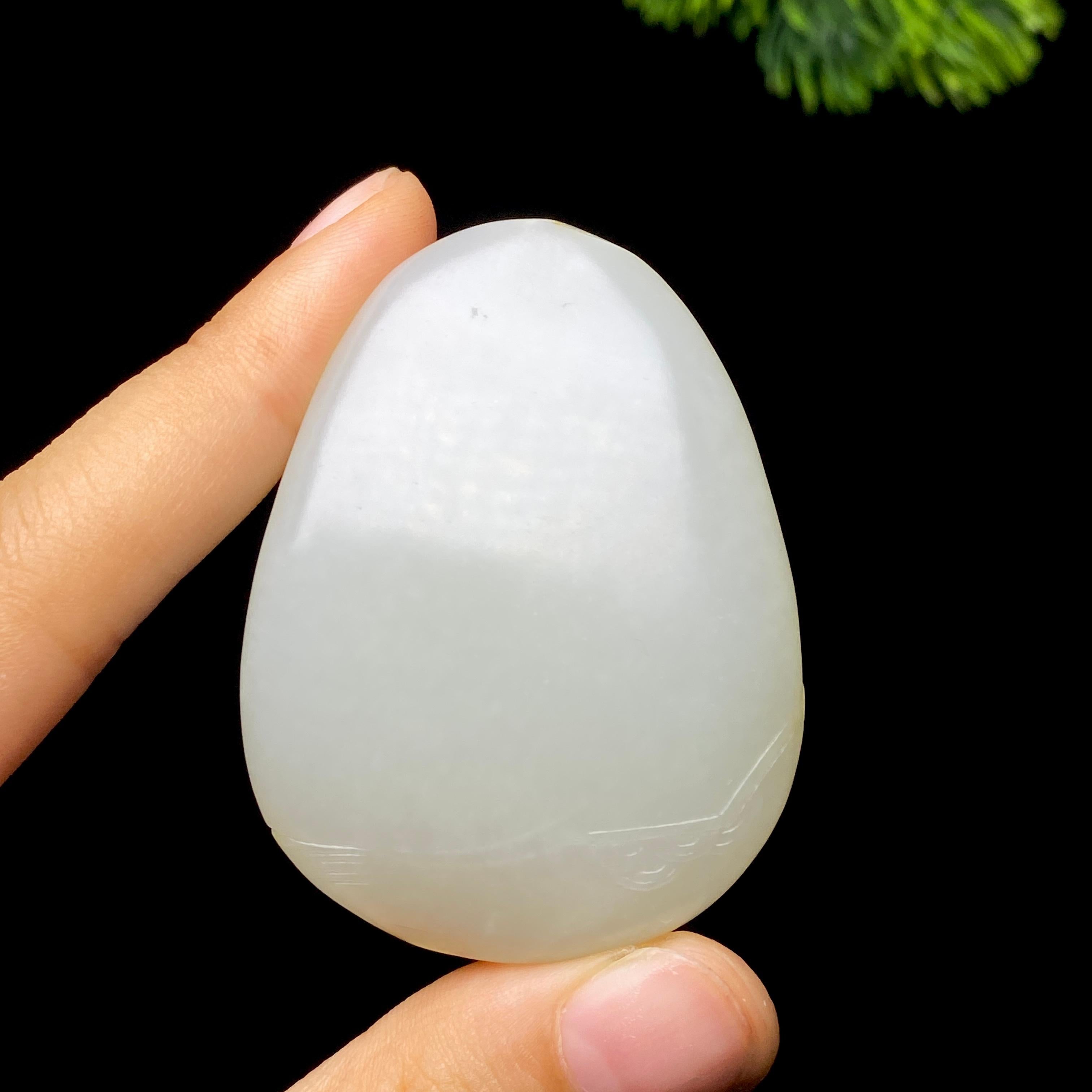 和田玉籽料观音（49.3g）