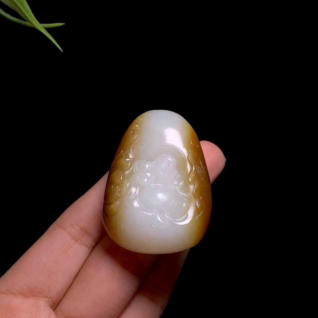和田山料糖白玉弥勒佛挂件（34.0g）