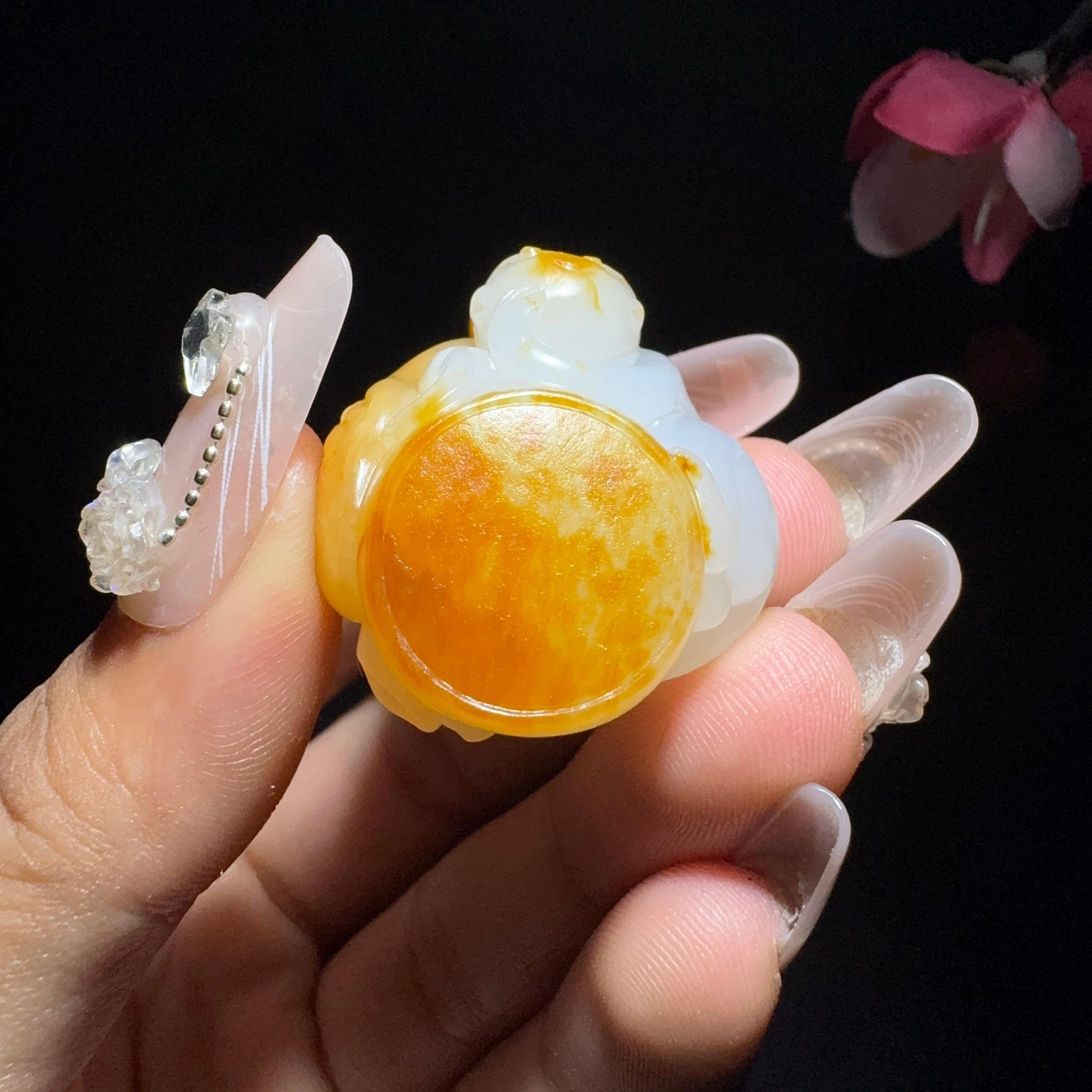 和田玉籽料挂件辈辈封侯（29.6g）