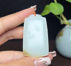 新疆和田玉且末料羊脂玉花开富贵平安牌（38.6g）