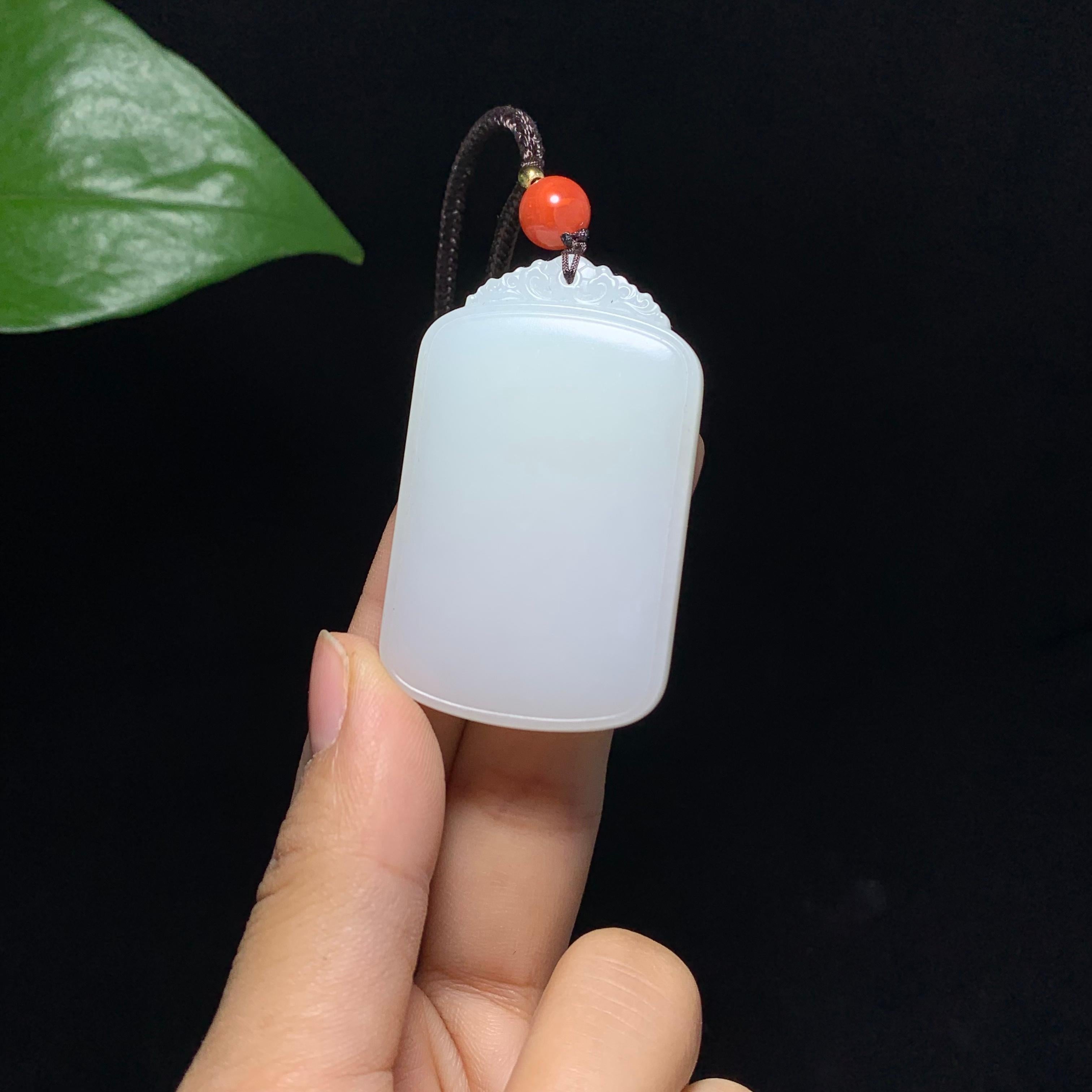 高品质和田山料白玉无事牌挂件（37.7g）