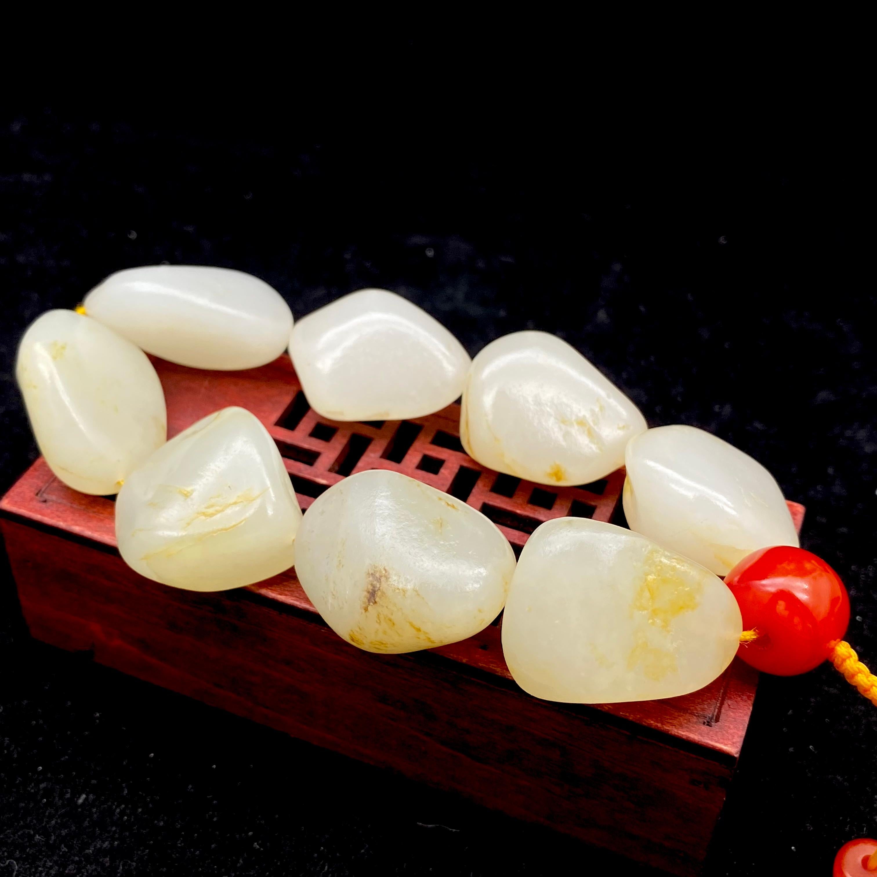 和田玉洒金皮【精品手串】（106g）