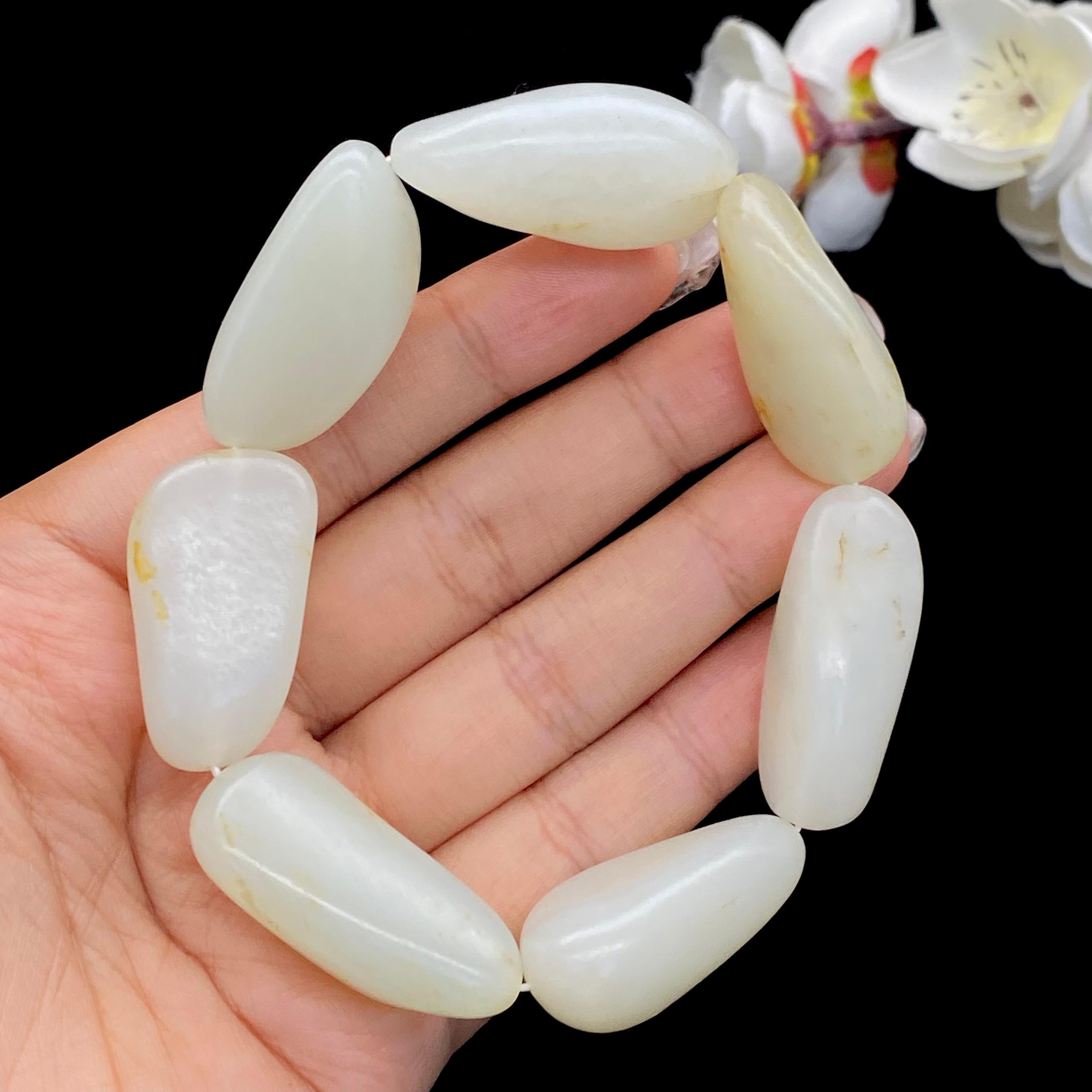 和田玉洒金皮【精品手串】（93.1g）