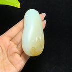 和田山料糖白玉连年有余手把件（114.7g）