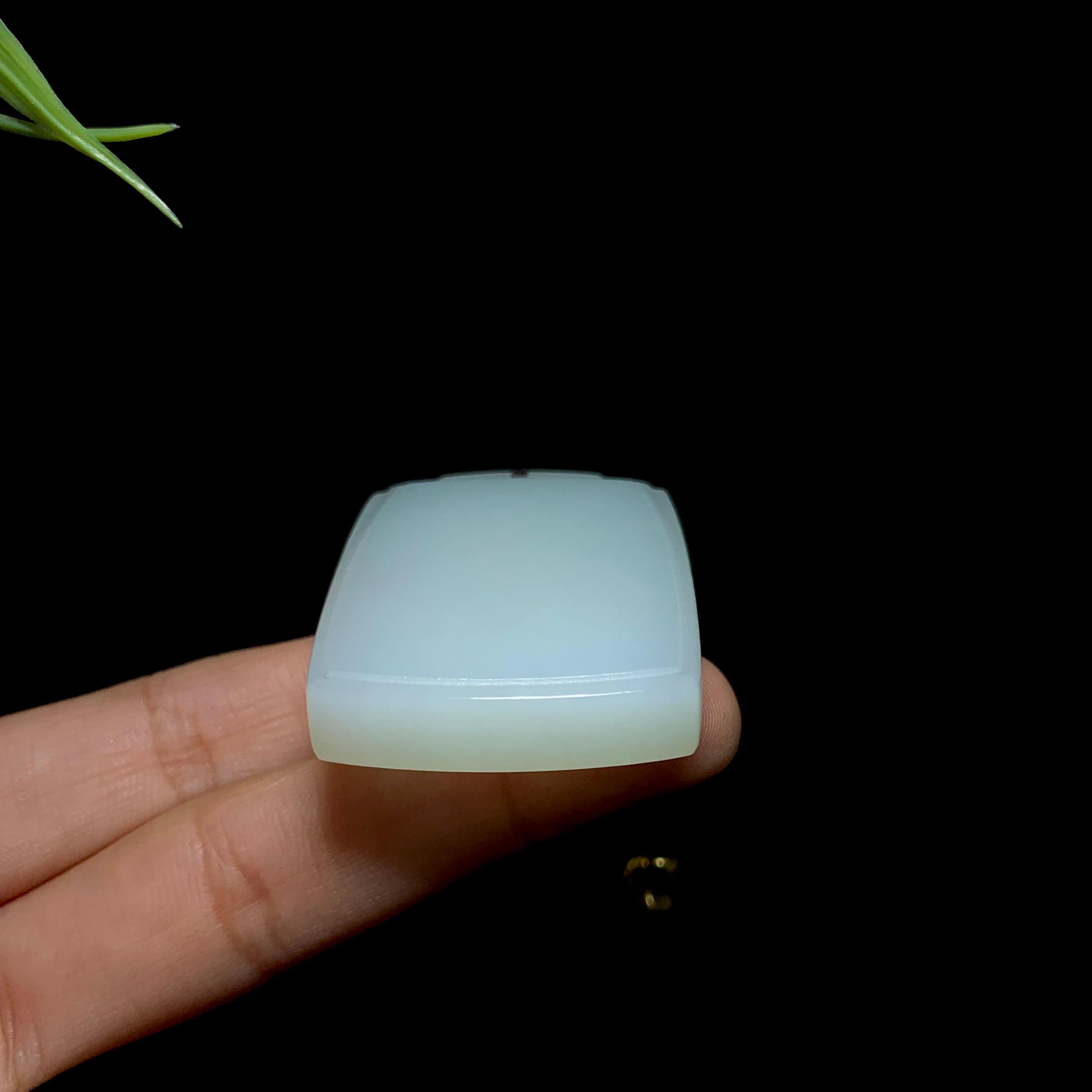 和田玉山料白玉无事牌（43.0g）