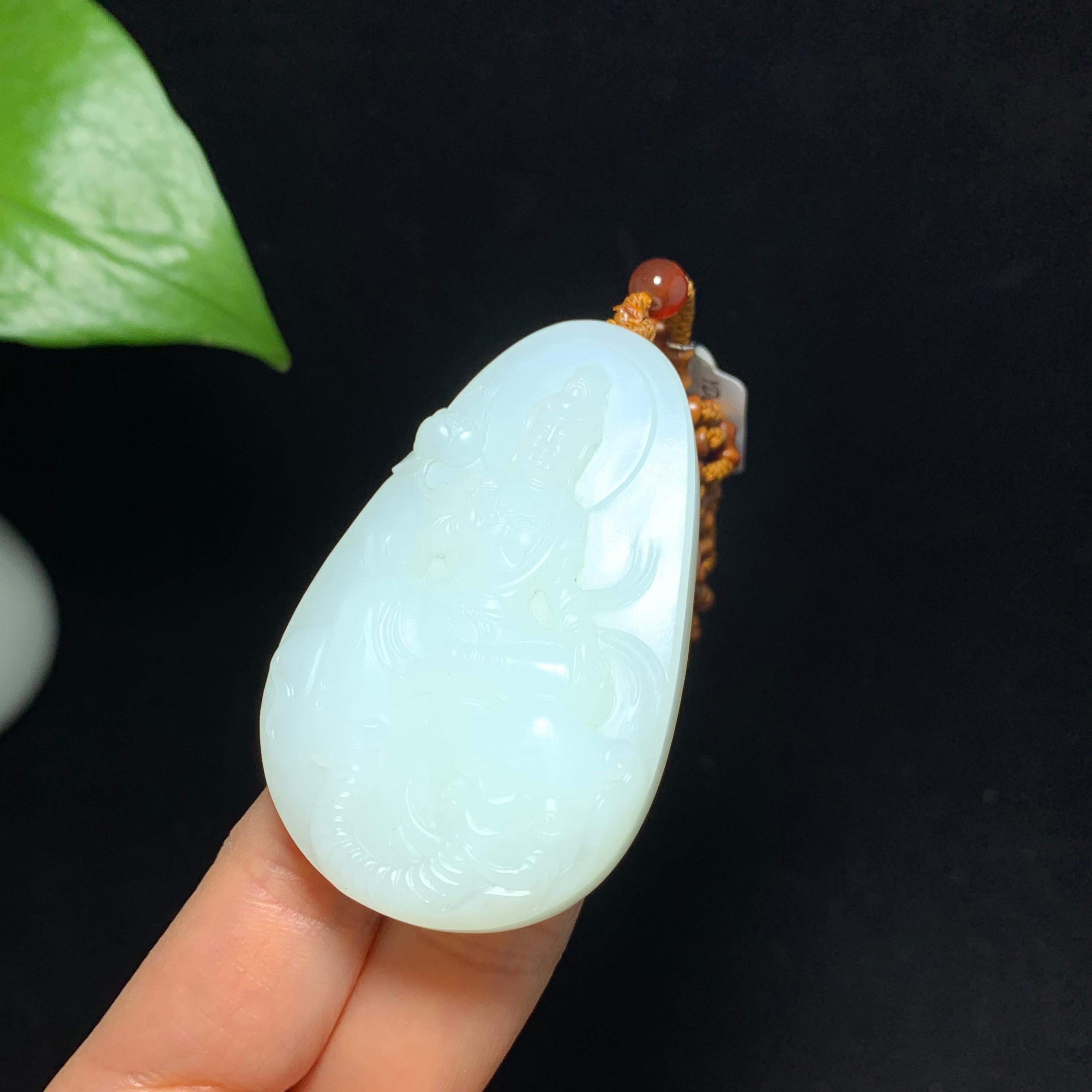 收藏级和田山料羊脂白玉普贤观音（63.0g）