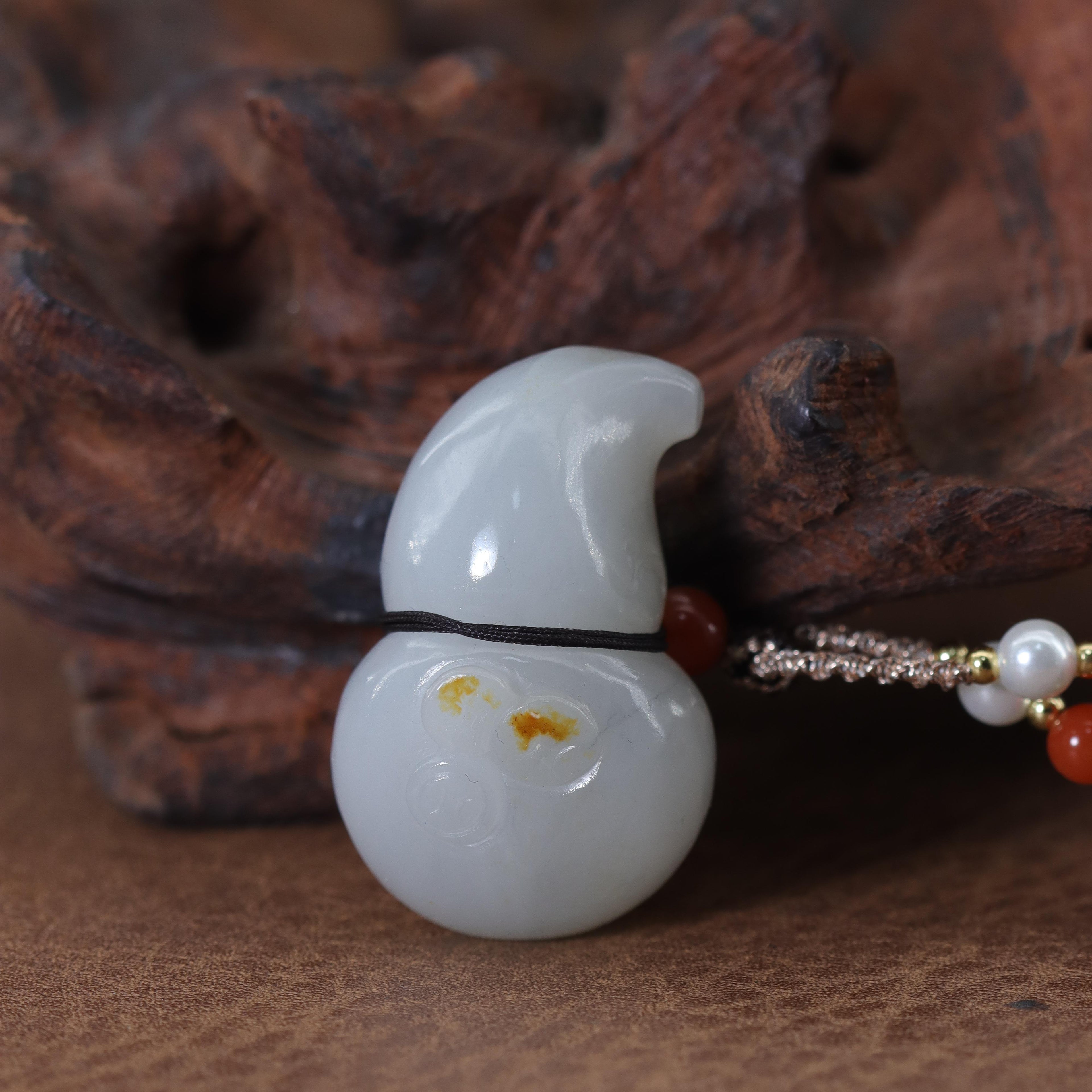 和田玉白玉籽料葫芦吊坠（27g）