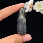 和田玉青花带红皮籽料（61.2g）